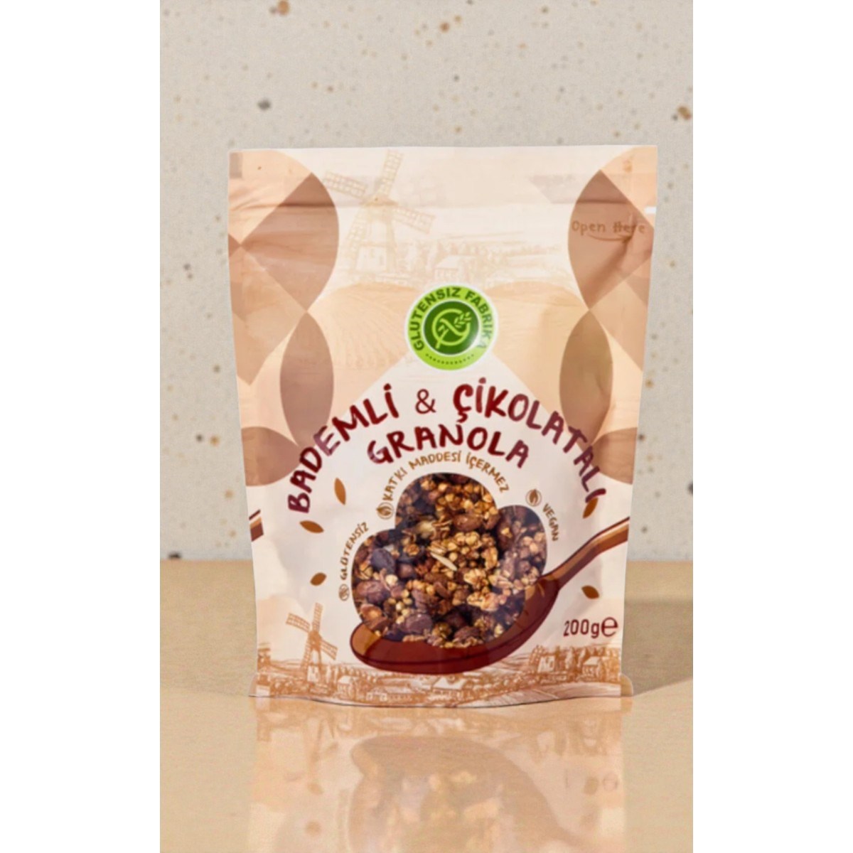 Glütensiz Fabrika Bademli Ve Çikolatali Karabuğday Granola 200 g  