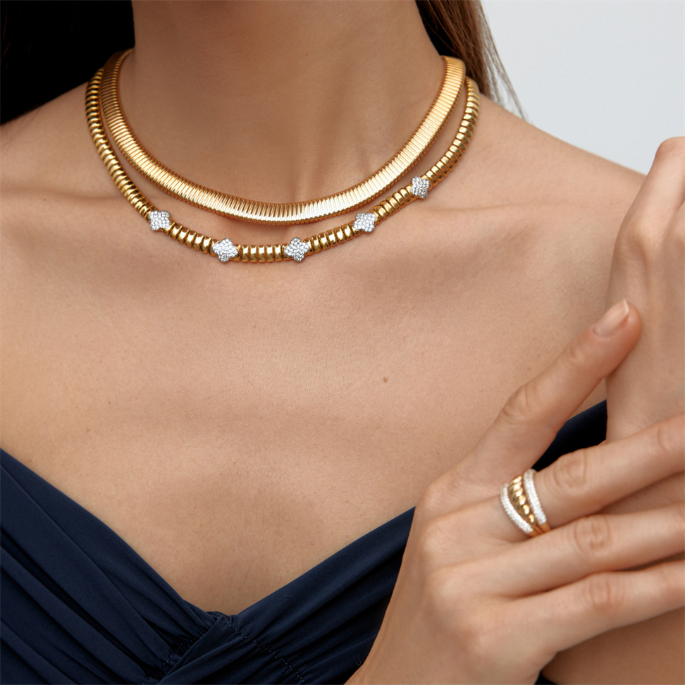 Silver Yonca Kolye