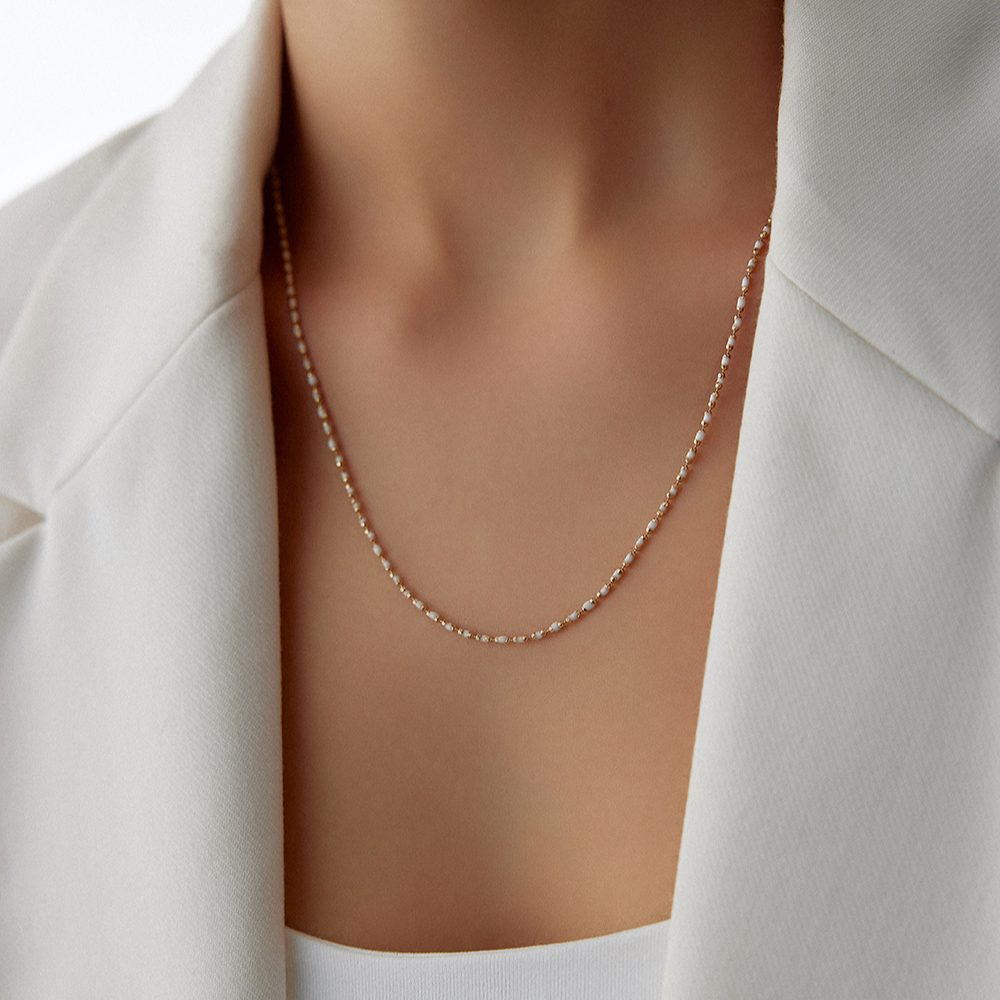 White Gold Minimal Set