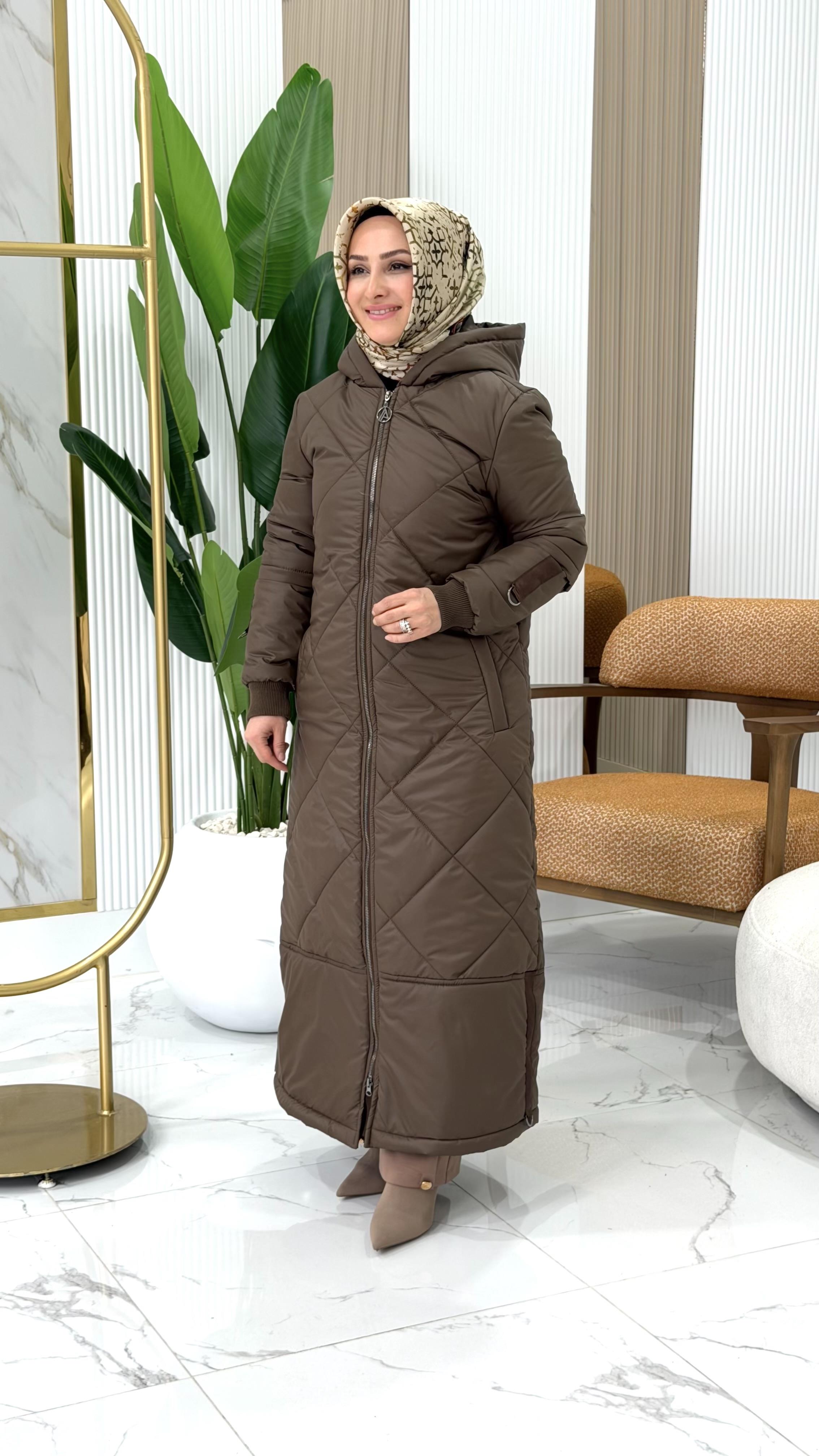 ARMİNE TREND BOYDAN FERMUARLI ŞİŞME KAPİTONE MONT KAHVERENGİ- 24KT710