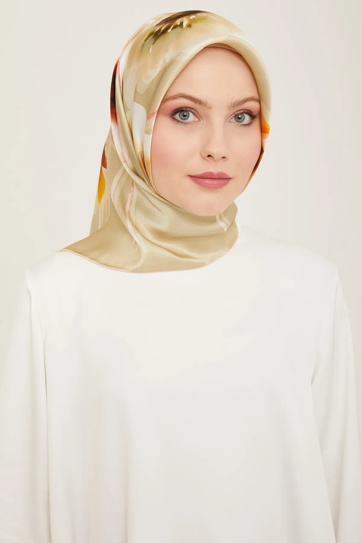 ARMİNE TWILL SAF İPEK EŞARP 9105D 