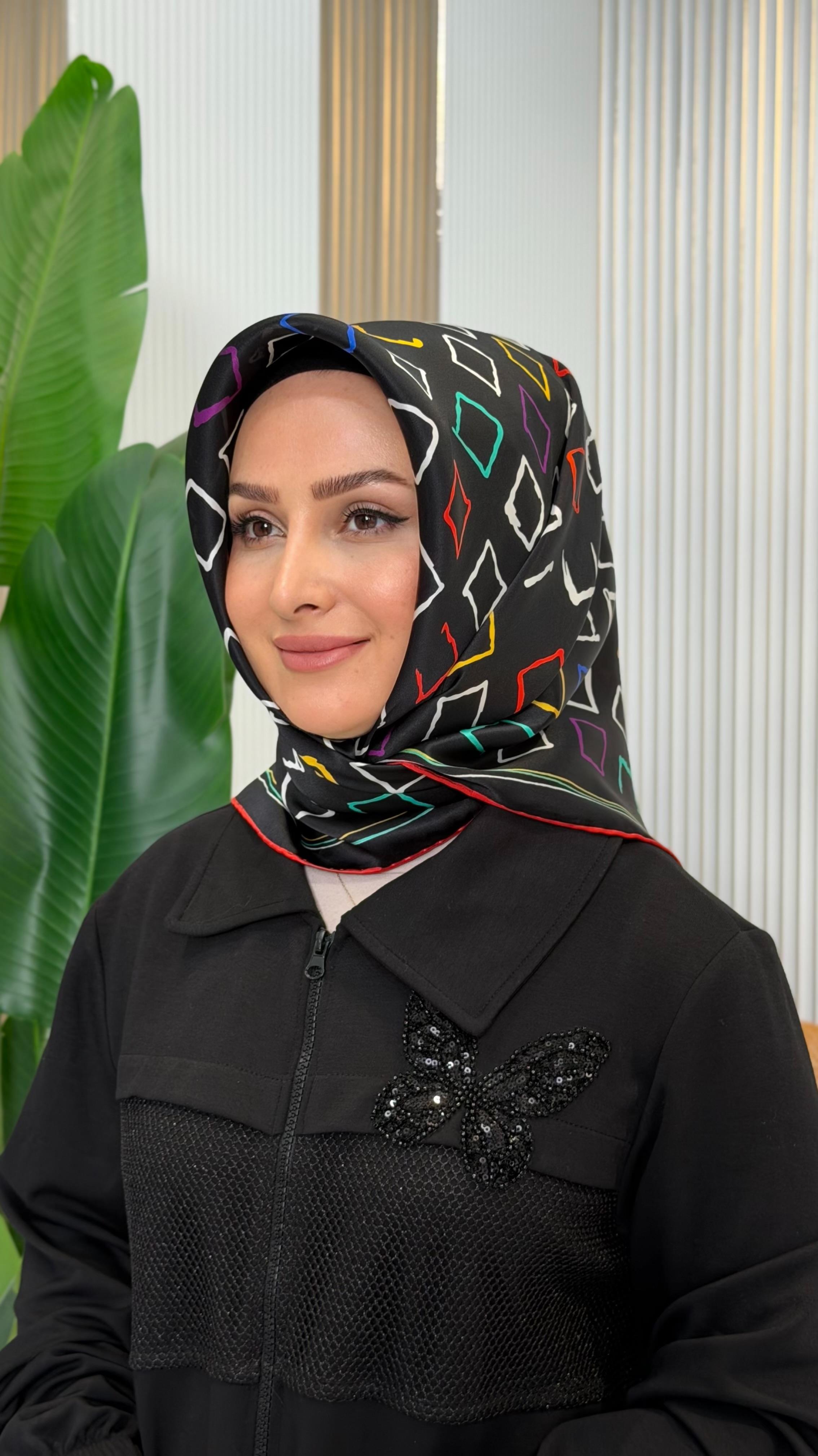 LA BOUTİQUE SURA İPEK 90X90 1108-02