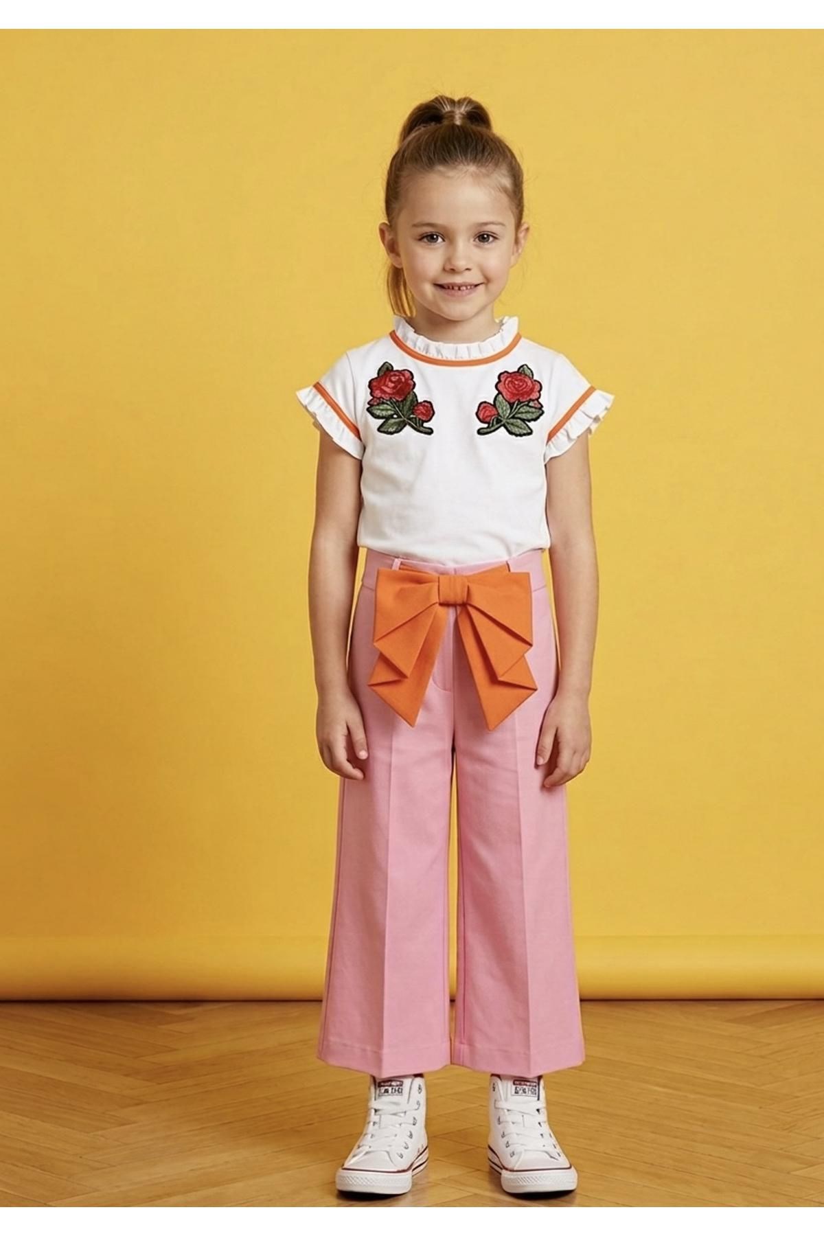 Fiyonk Detaylı Pembe Pantolon