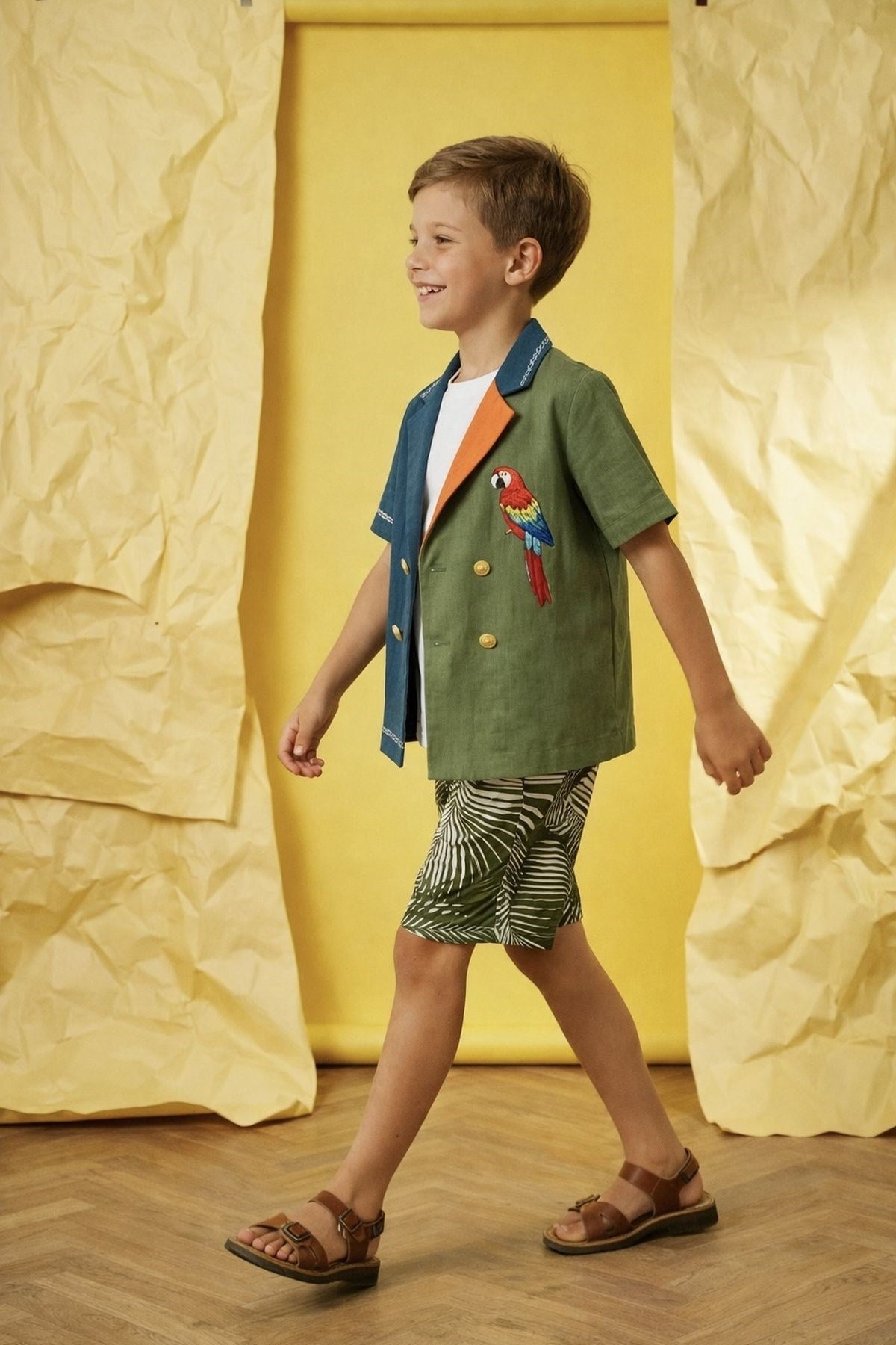 Papağan Nakışlı Renk Bloklu Keten Gömlek