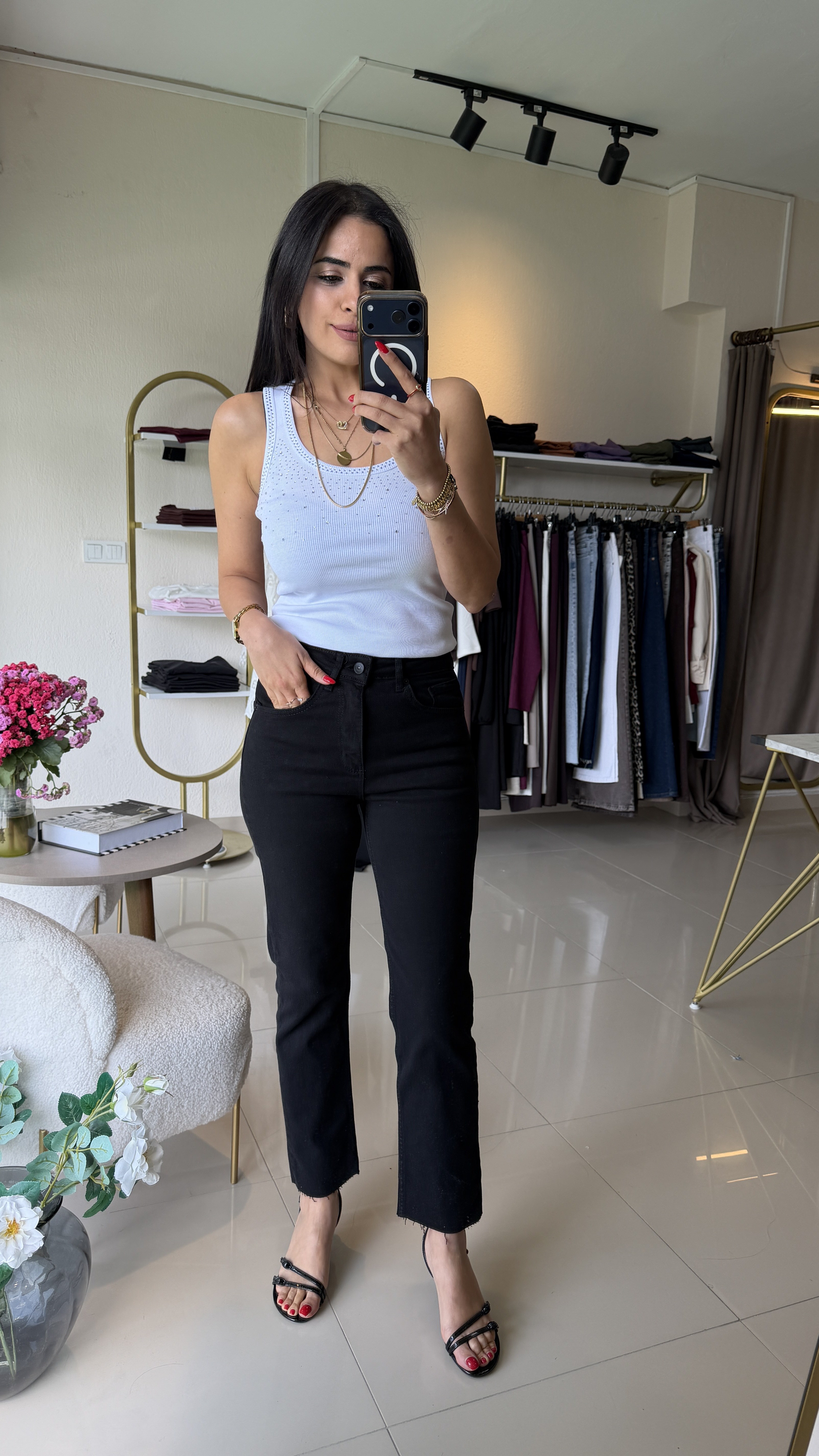 24-02 ORİNAL MODEL LİKRALI JEAN SİYAH