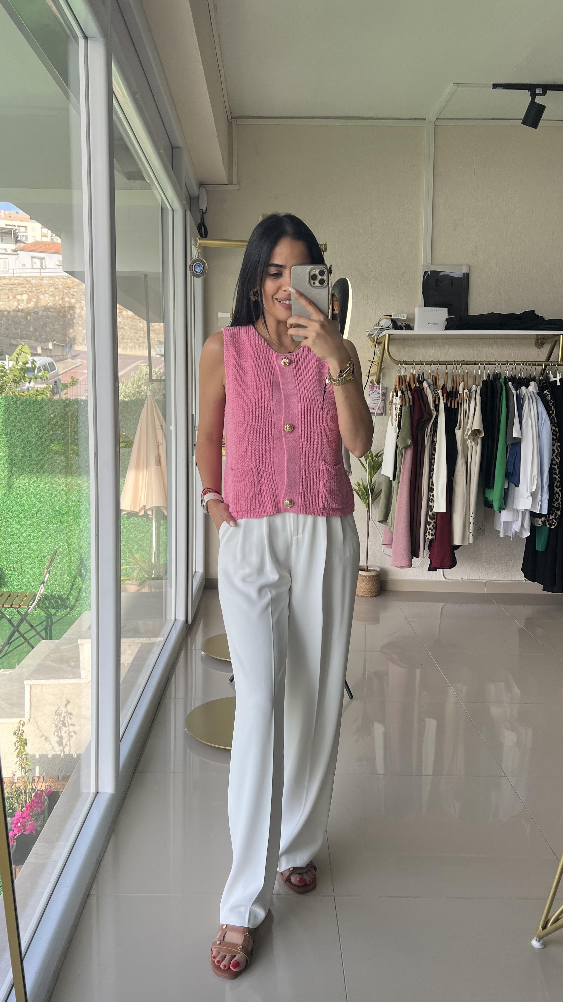 251001 SIFIR KOL TRİKO YELEK PEMBE