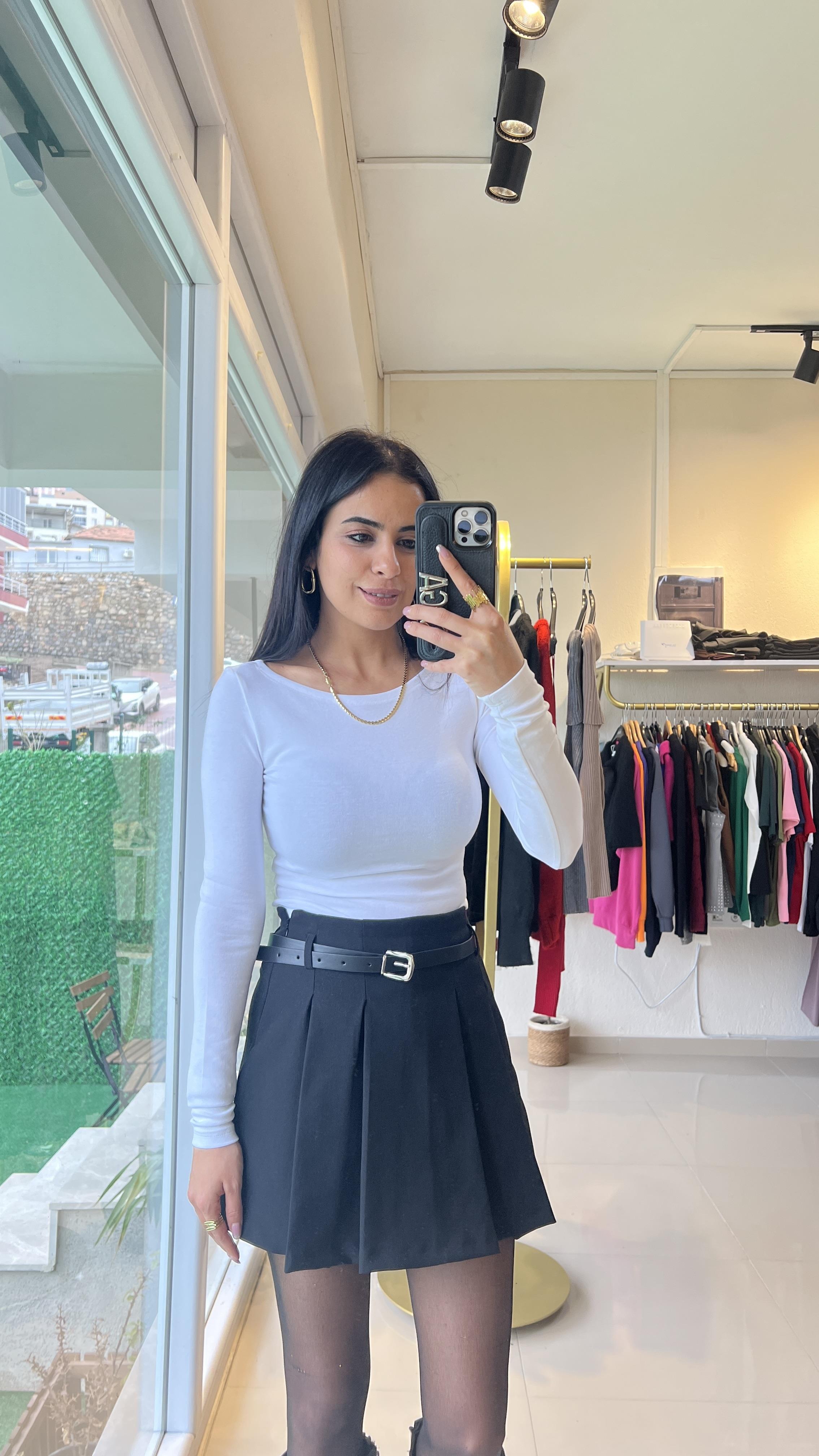 31332 KAYIK YAKA UZUN KOLLU TOP BEYAZ