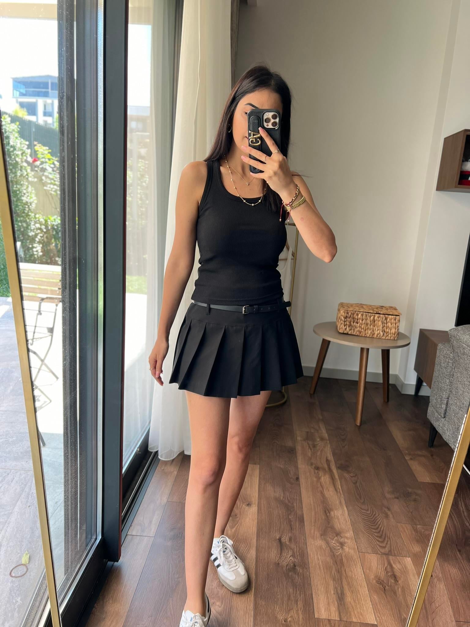 DİLVİN PİLİLİ KEMERLİ ŞORT ETEK