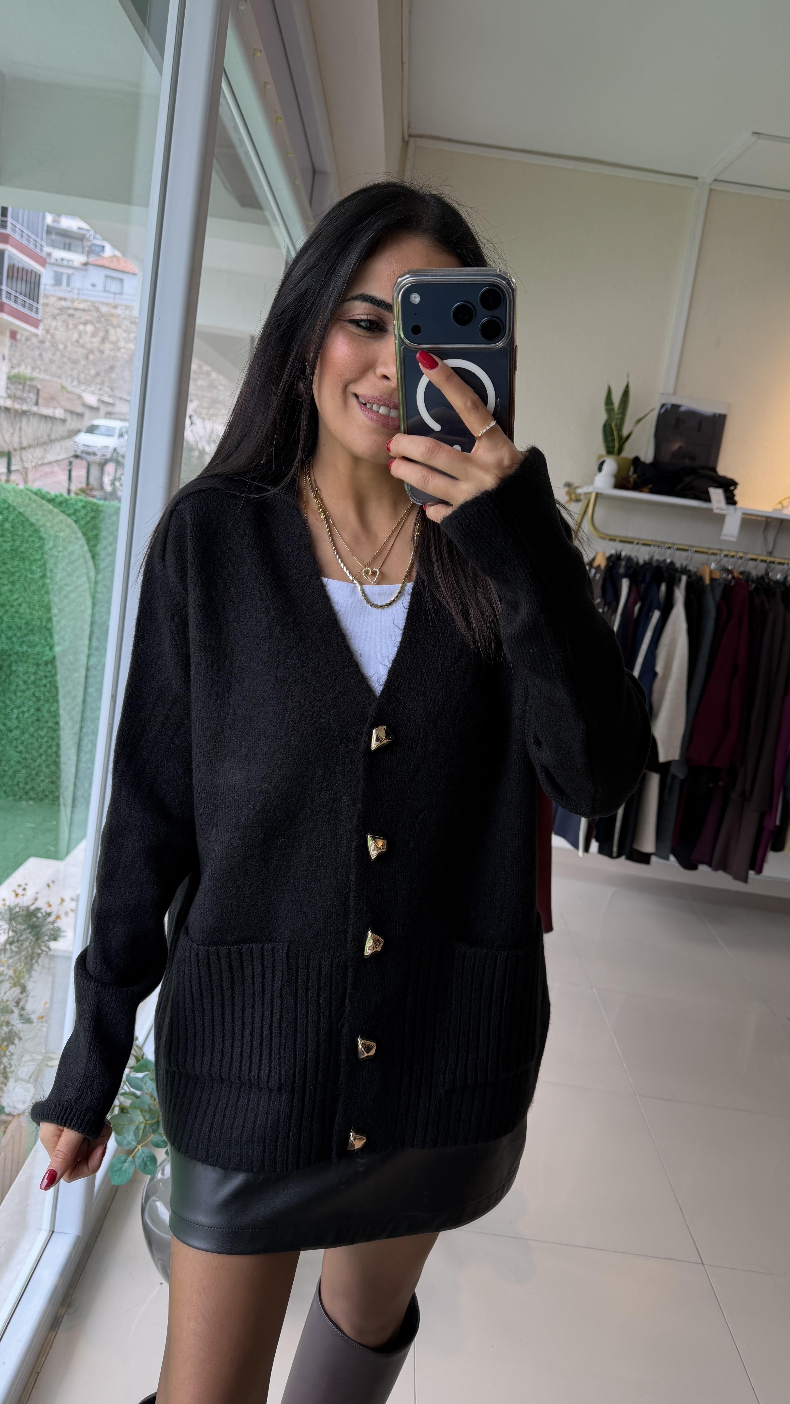 Gold Düğme Hırka Siyah 24749