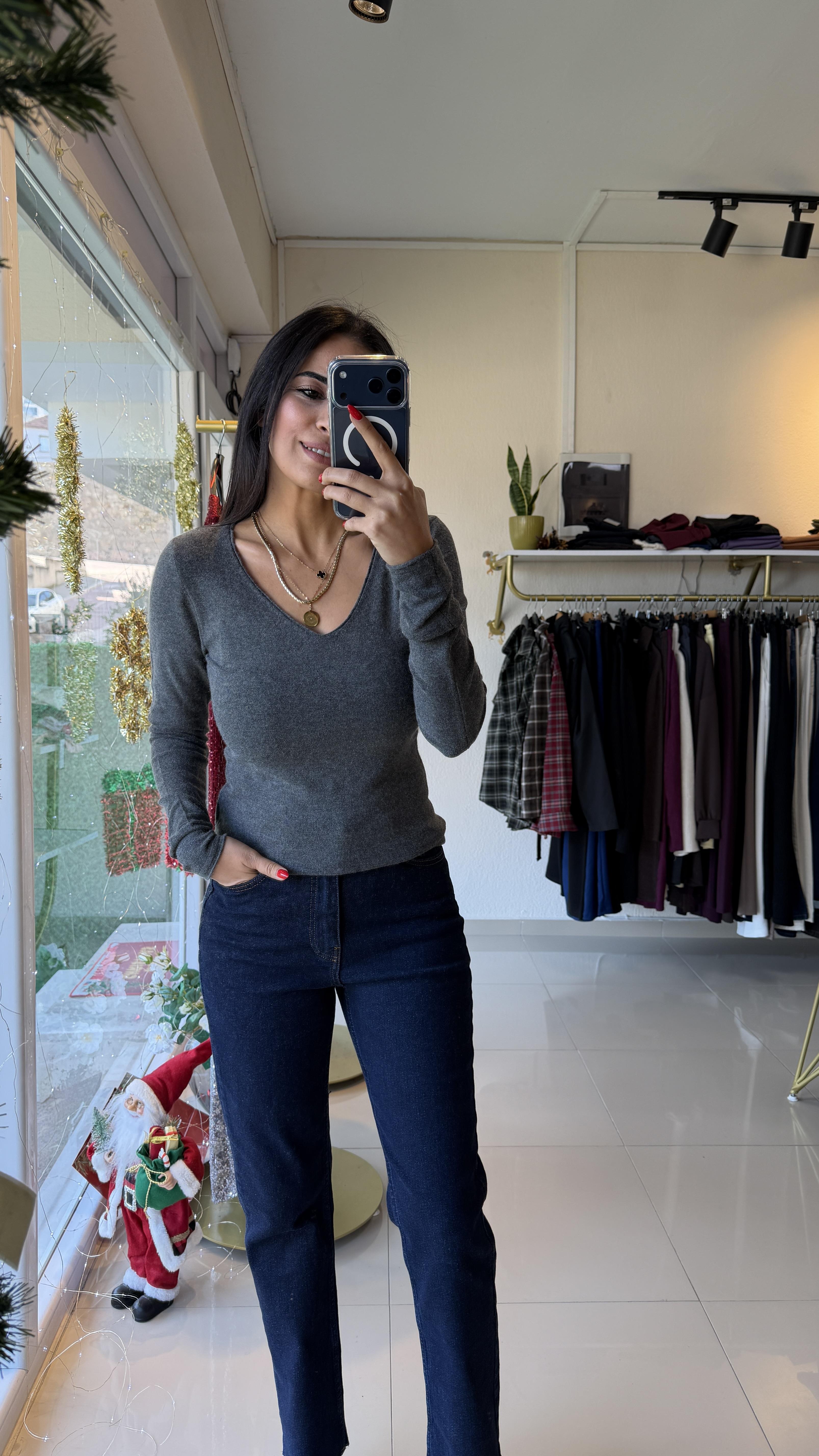 10842 V Yaka Kaşmirli Ultra Hafif Triko Kazak-Füme