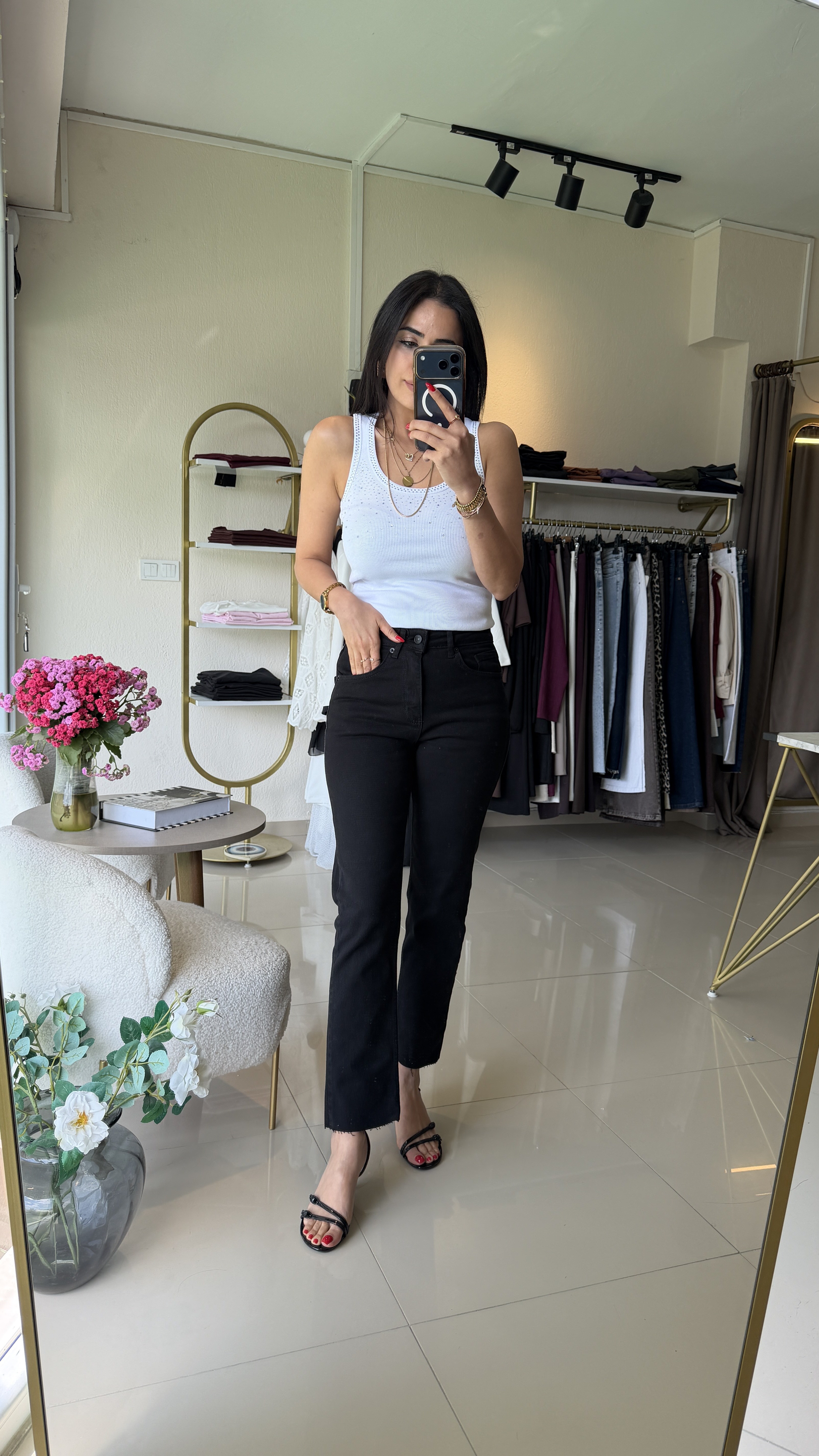 24-02 ORİNAL MODEL LİKRALI JEAN SİYAH