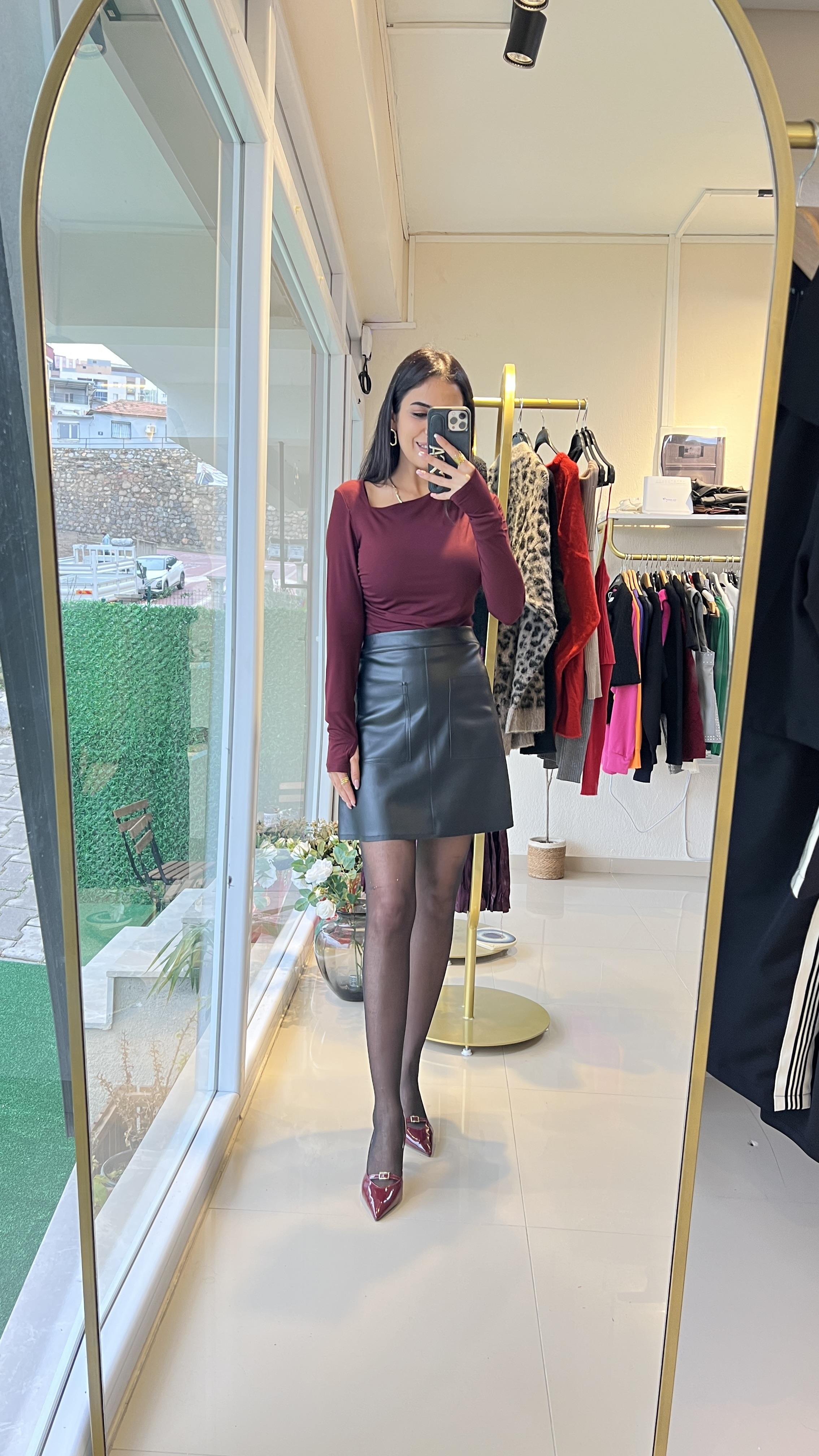 31530 ASİMETRİK YAKA UZUN KOLLU TOP BORDO