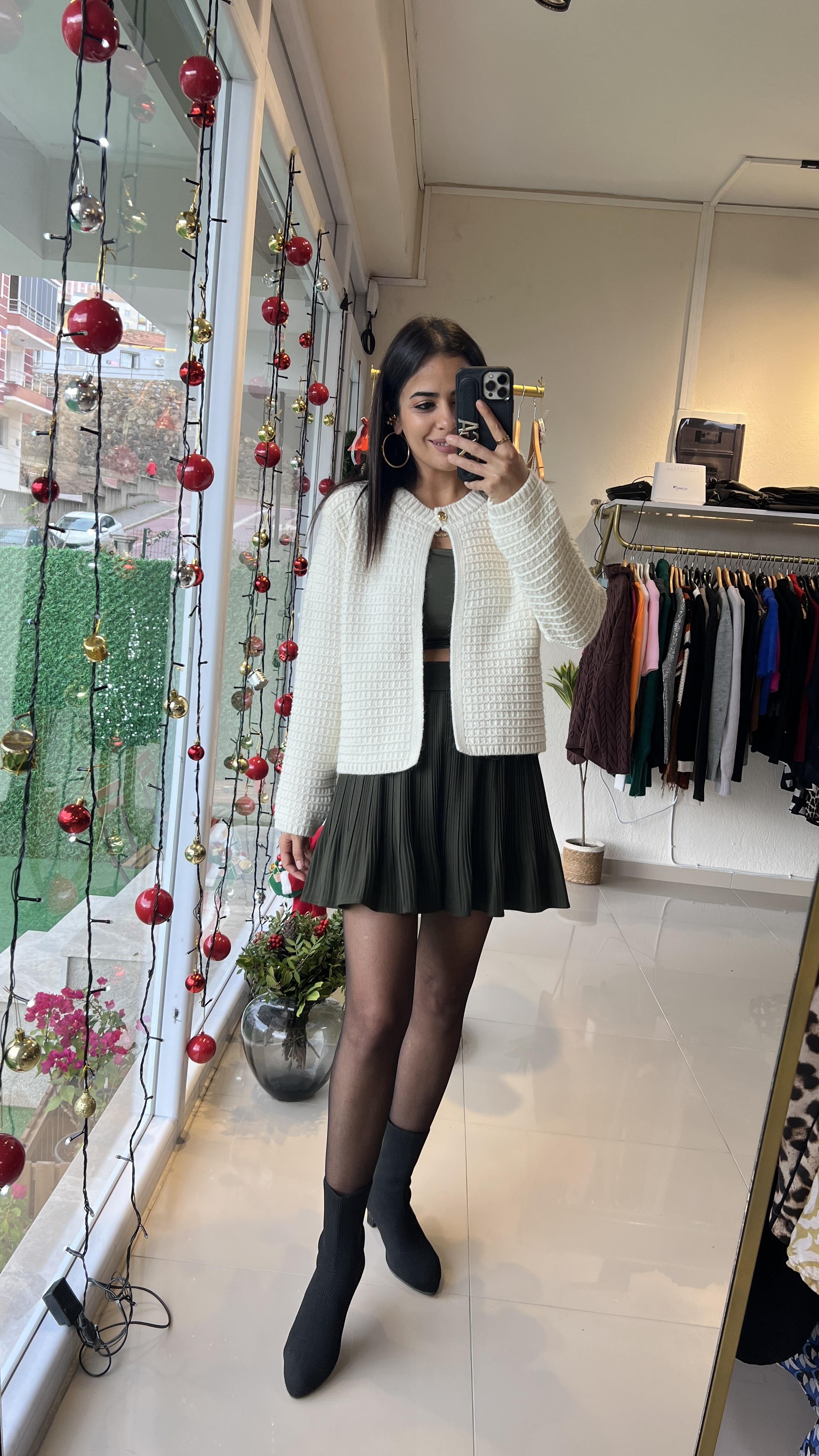 41573 PİLİLİ ŞORT ETEK HAKİ