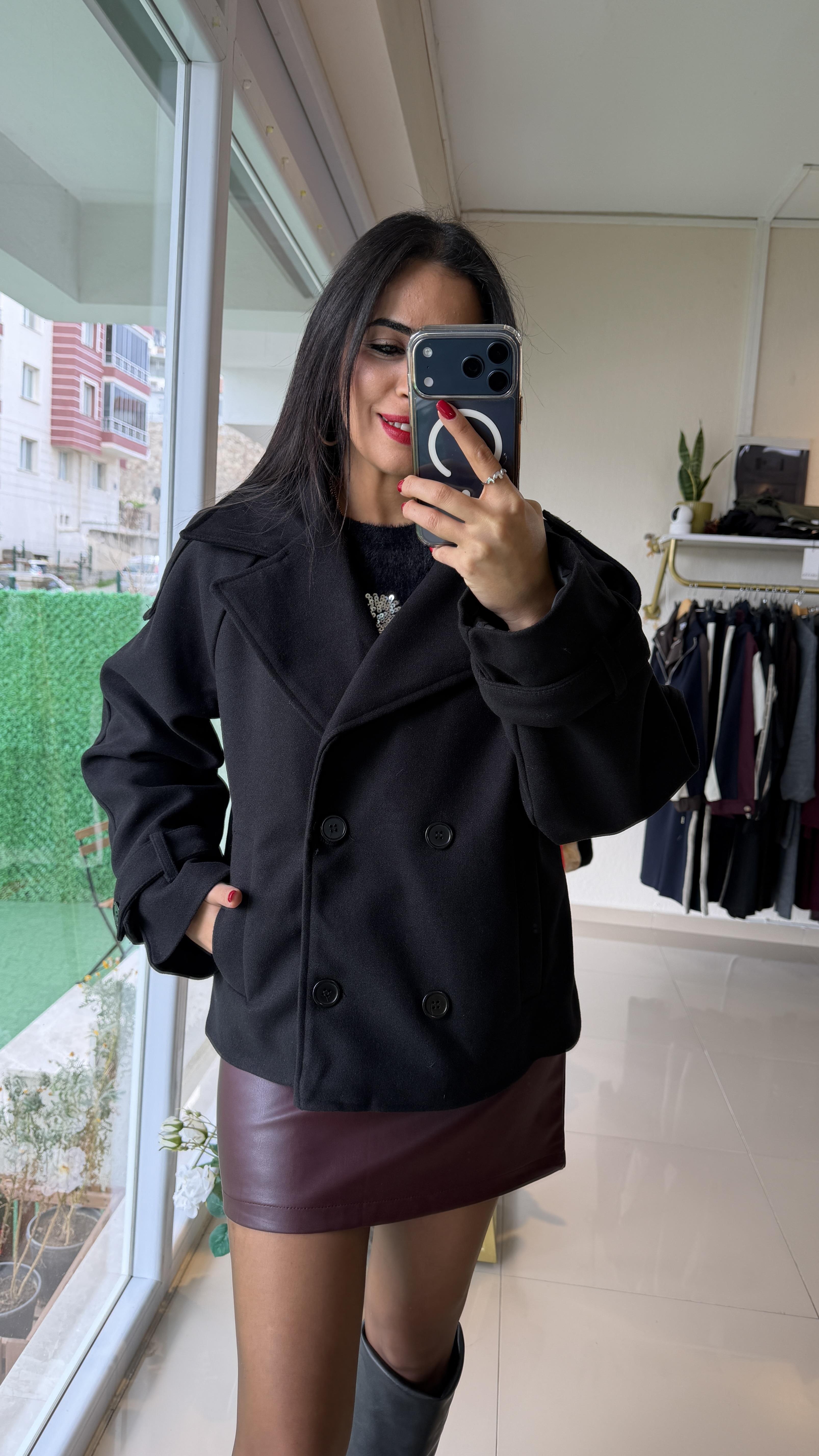 5873 KAŞE MONT SİYAH