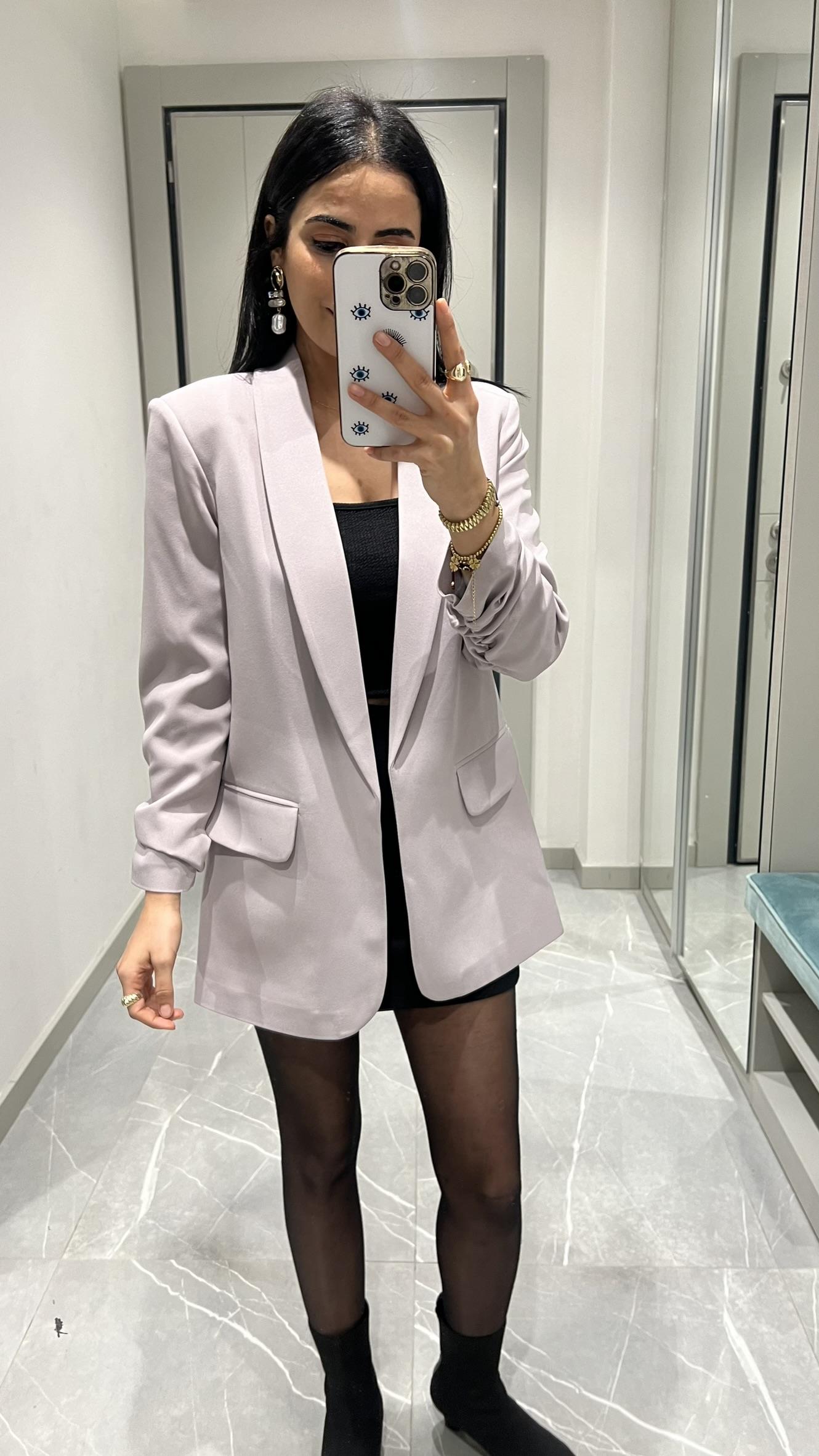 KOLU BÜZGÜ DETAYLI BLAZER GRİ