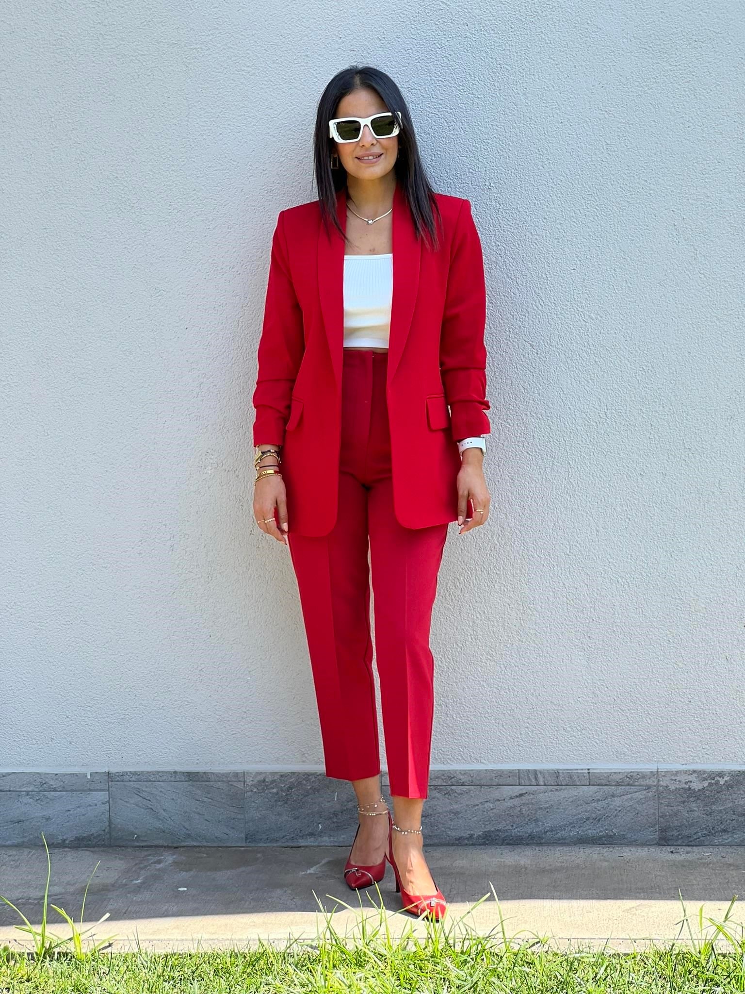 KOLU BÜZGÜ DETAYLI BLAZER KIRMIZI 
