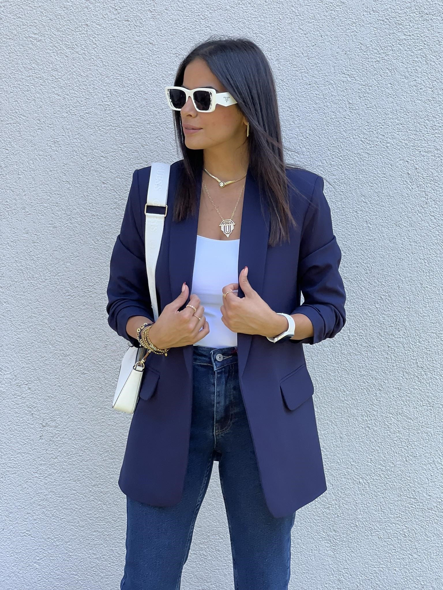 KOLU BÜZGÜ DETAYLI BLAZER LACİVERT