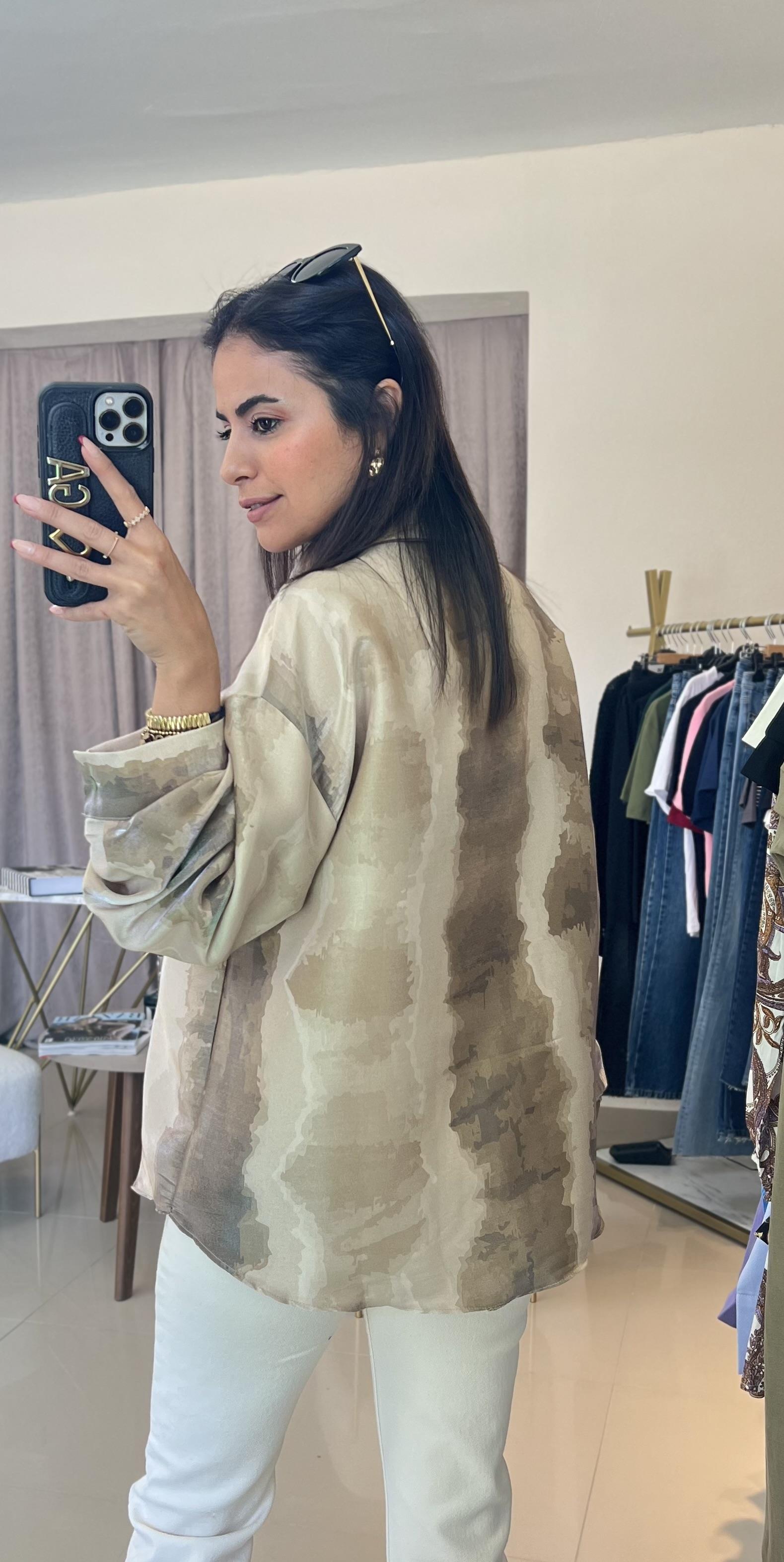 ORJİNAL MODEL  DESENLİ TOK SATEN GÖMLEK 