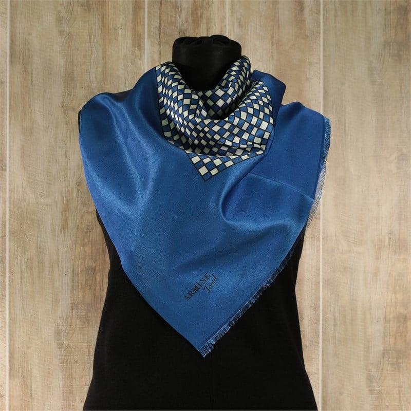 Armine Trend Dijital Baskılı Tafta Eşarp - Geometrik Kare Desen - 2170 B1 - Saks Mavi