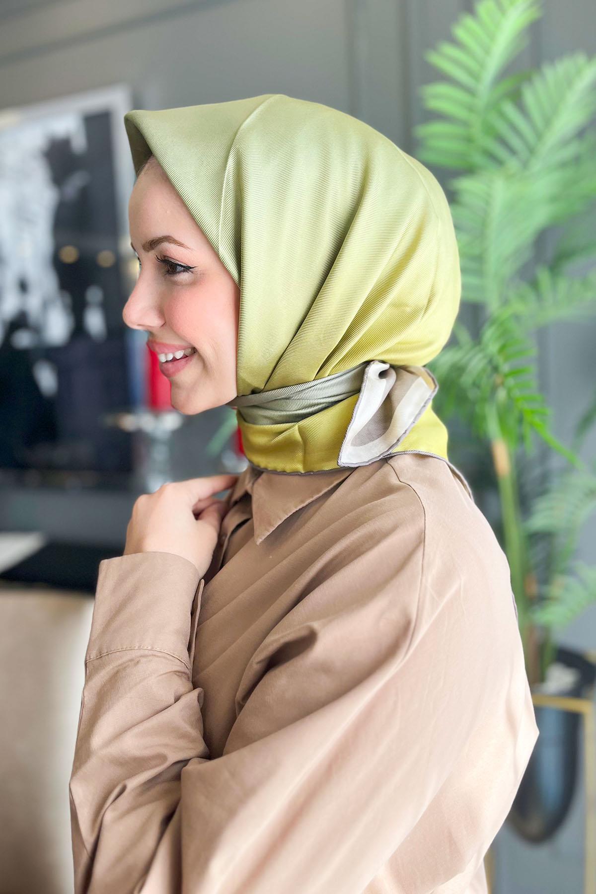 Aker Bosphorus Serisi, Çift Taraflı İpek Eşarp - 7208712-935 - Tivil