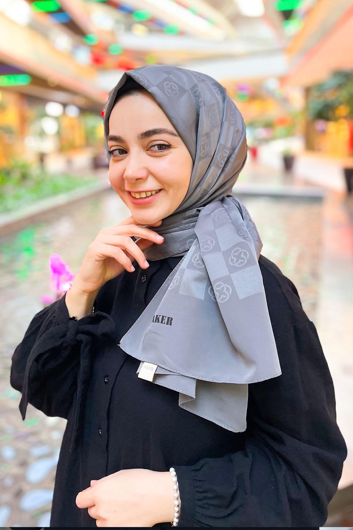 Aker Dama Monogram Şal - 1070700-973 - Gri