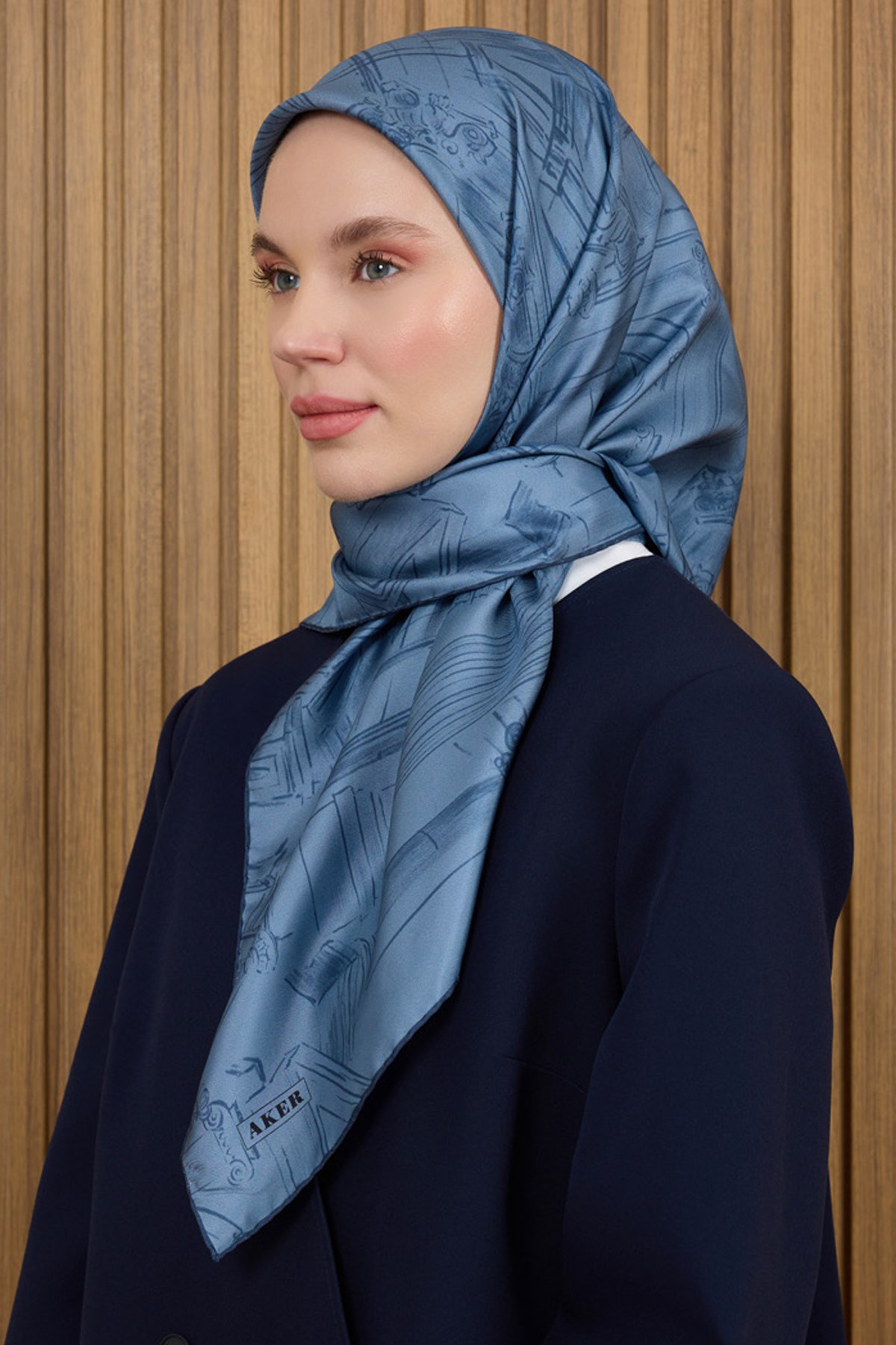 Aker İpek Eşarp - 2026 İlkbahar-Yaz - 9129701-323 - Sura