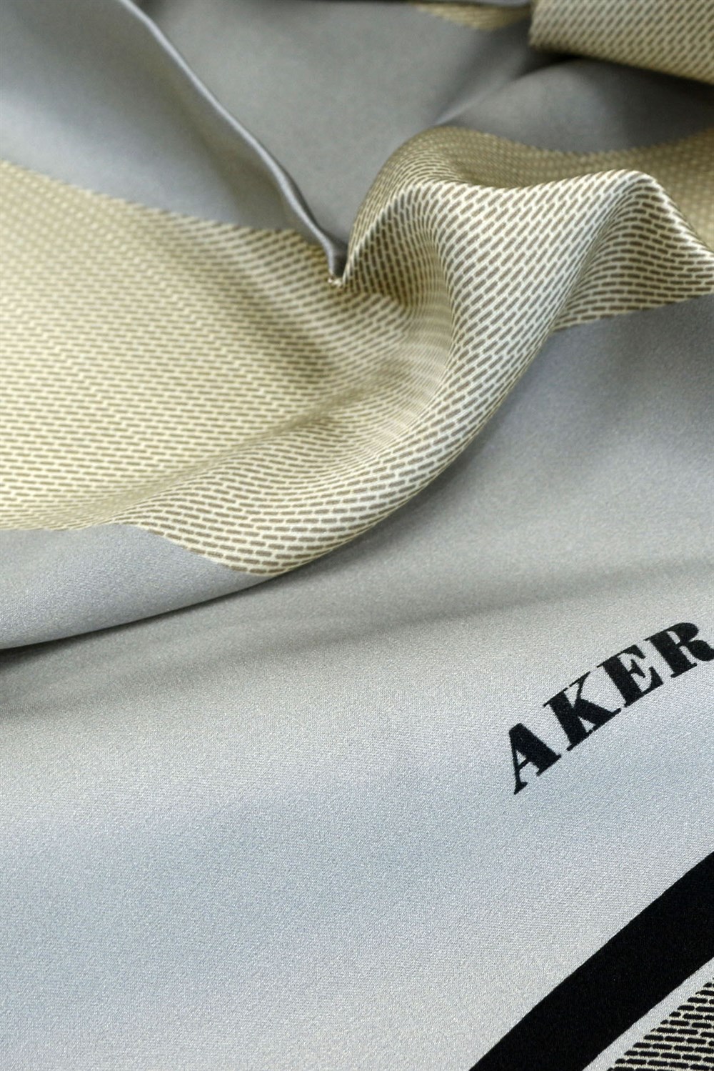 Aker İpek Eşarp - 7864701-312 - Sura