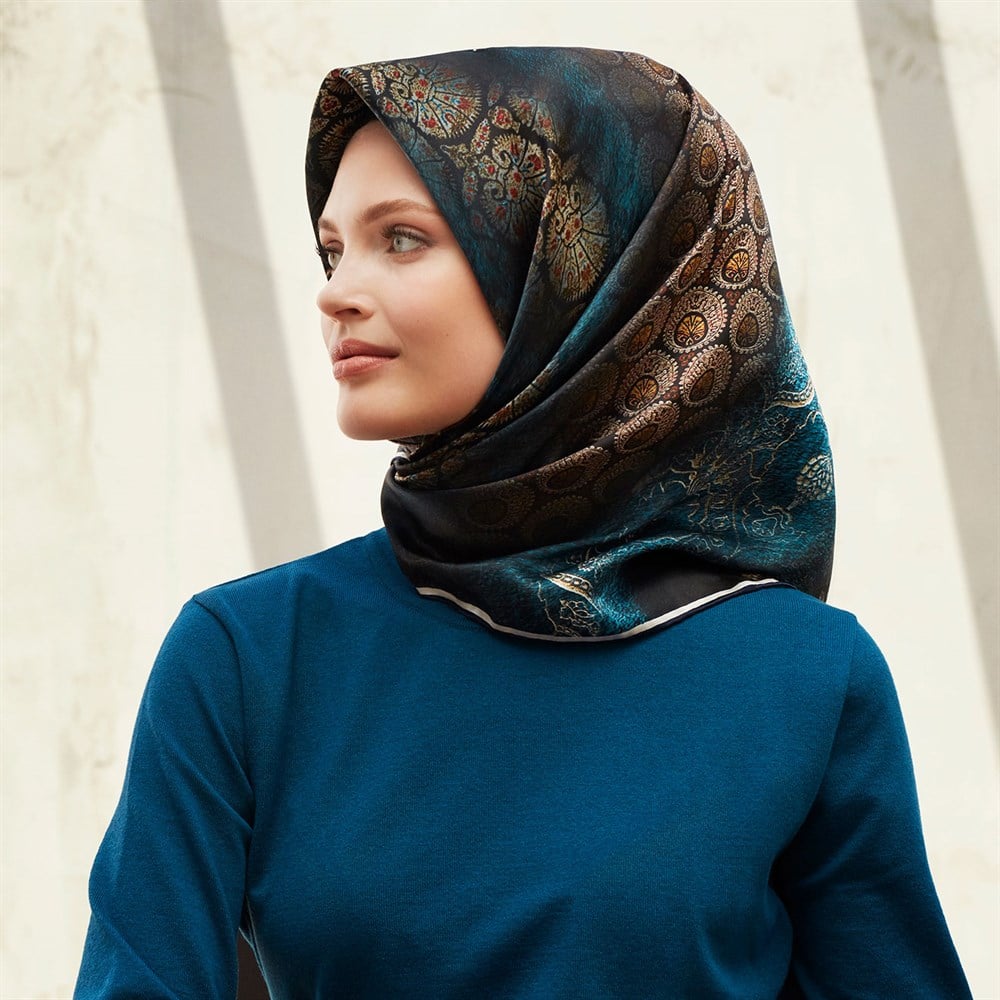Armine İpek Eşarp 2019/2020 Sonbahar Kış - 8236D 34 - Sura