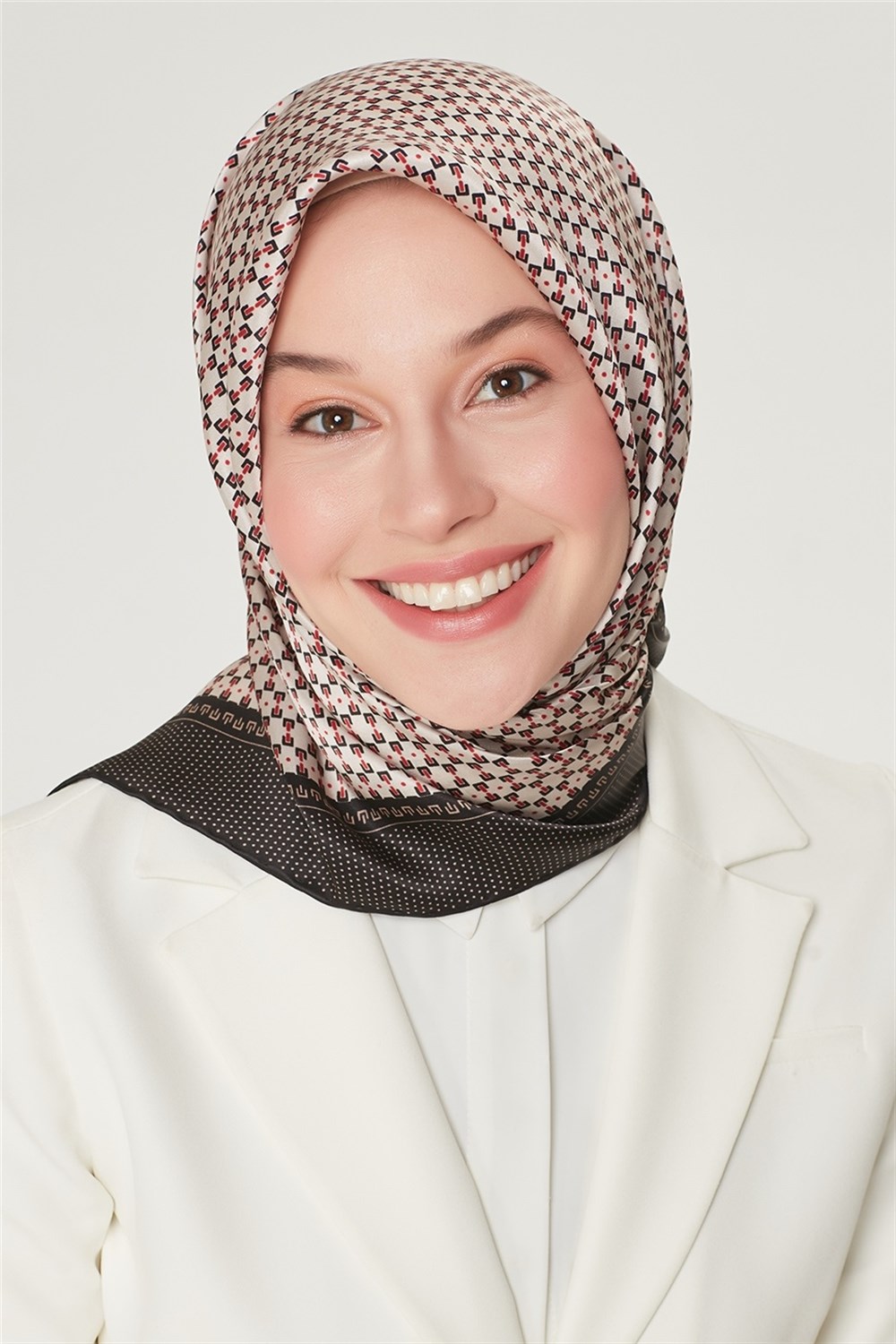 Armine İpek Eşarp 2021 İlkbahar-Yaz - 8556D 36 - Tivil
