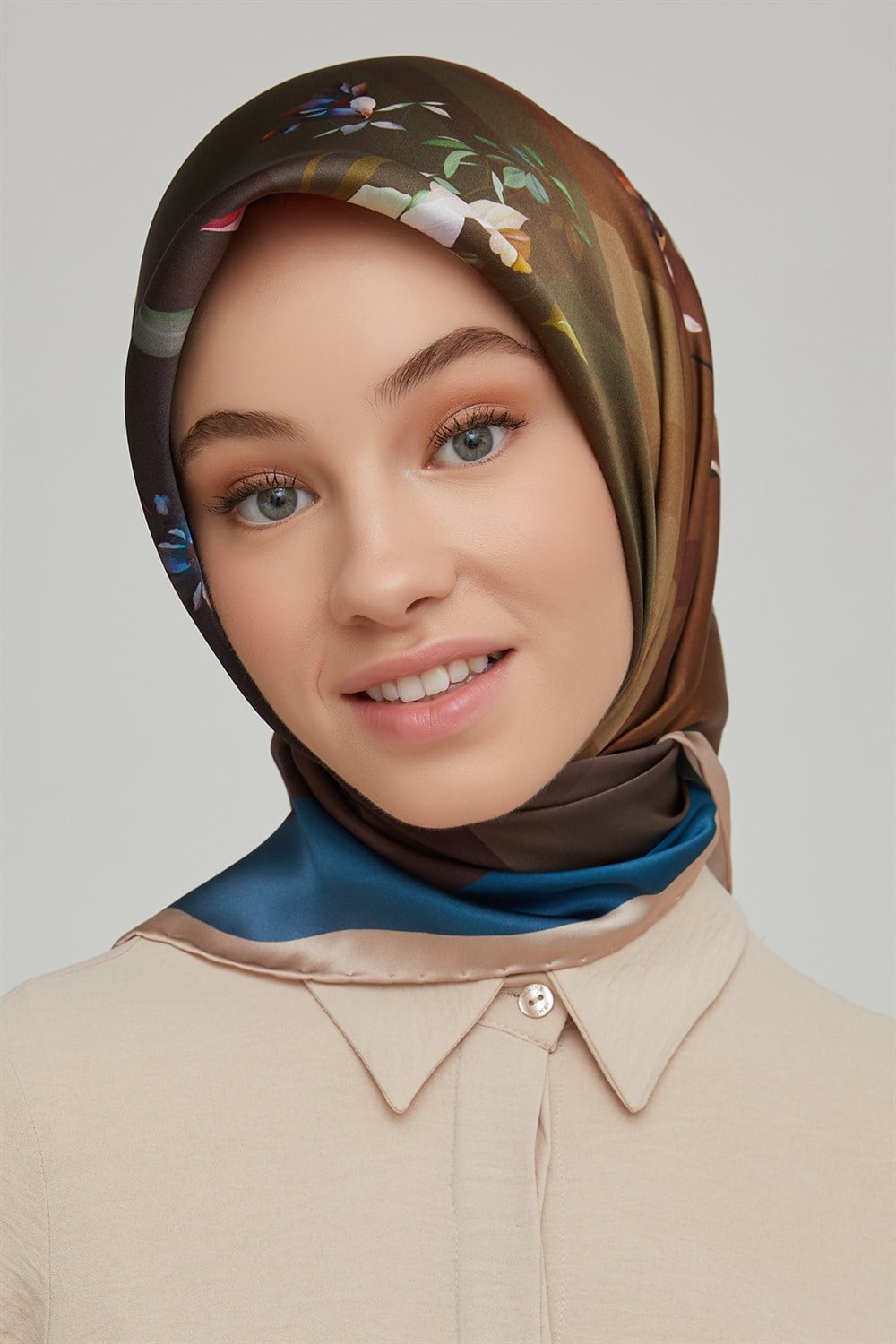 Armine İpek Eşarp 2021/2022 Sonbahar Kış - 8666D-34 - Sura