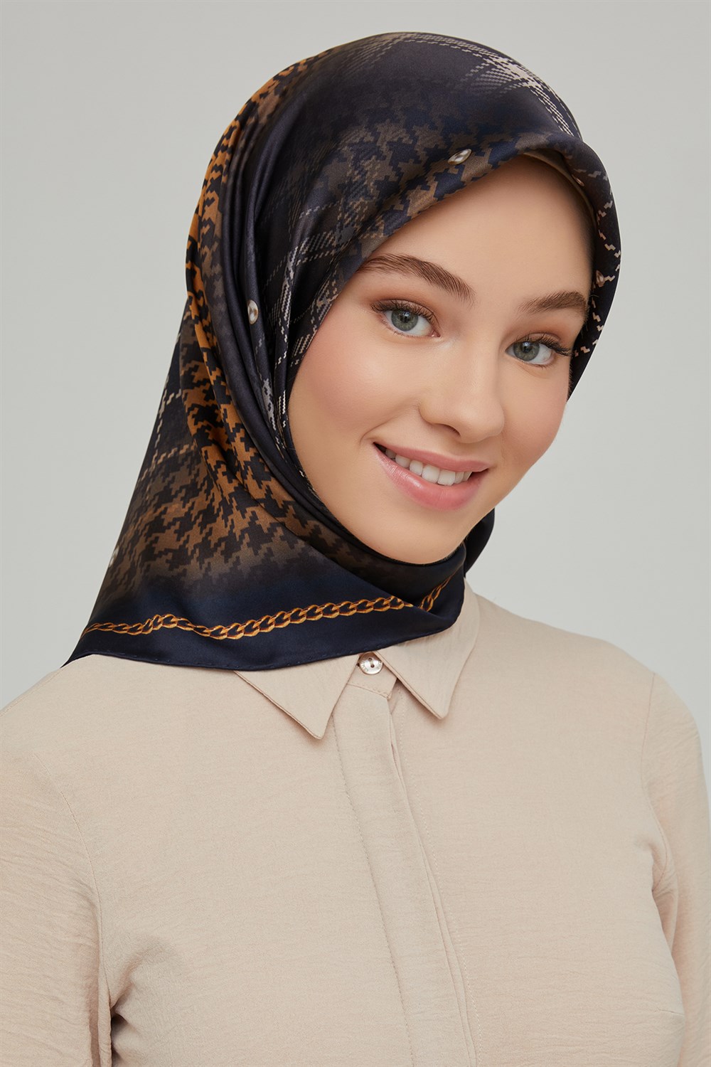 Armine Silk Scarf 2021/2022 Fall-Winter - 8612D-07 - Satin