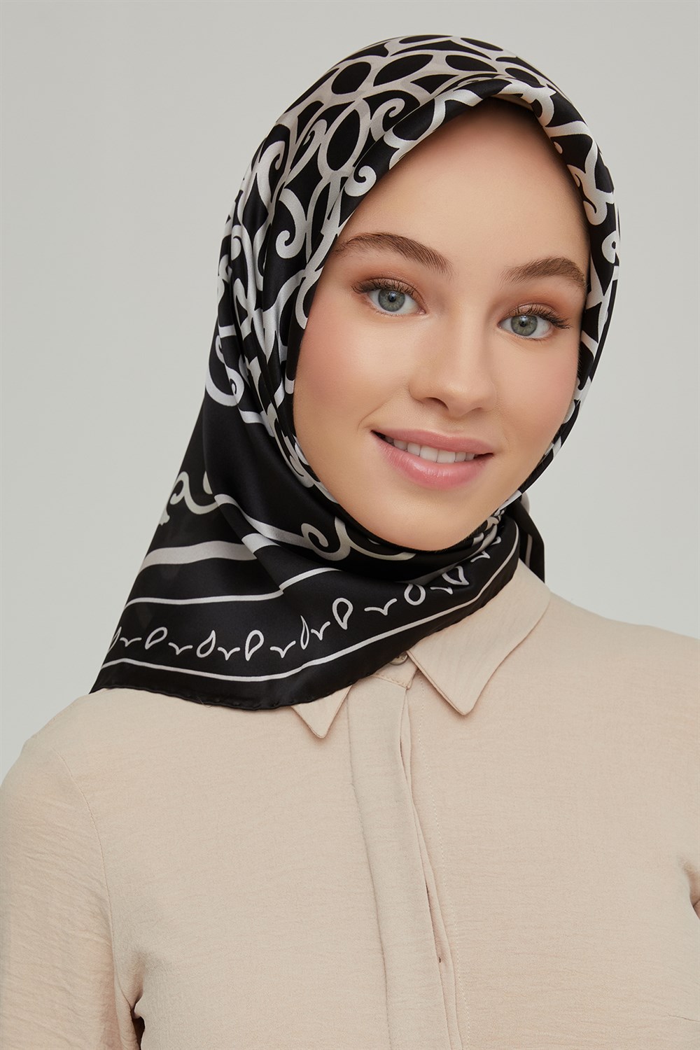 Armine İpek Eşarp 2021/2022 Sonbahar Kış - 8650D-19 - Sura