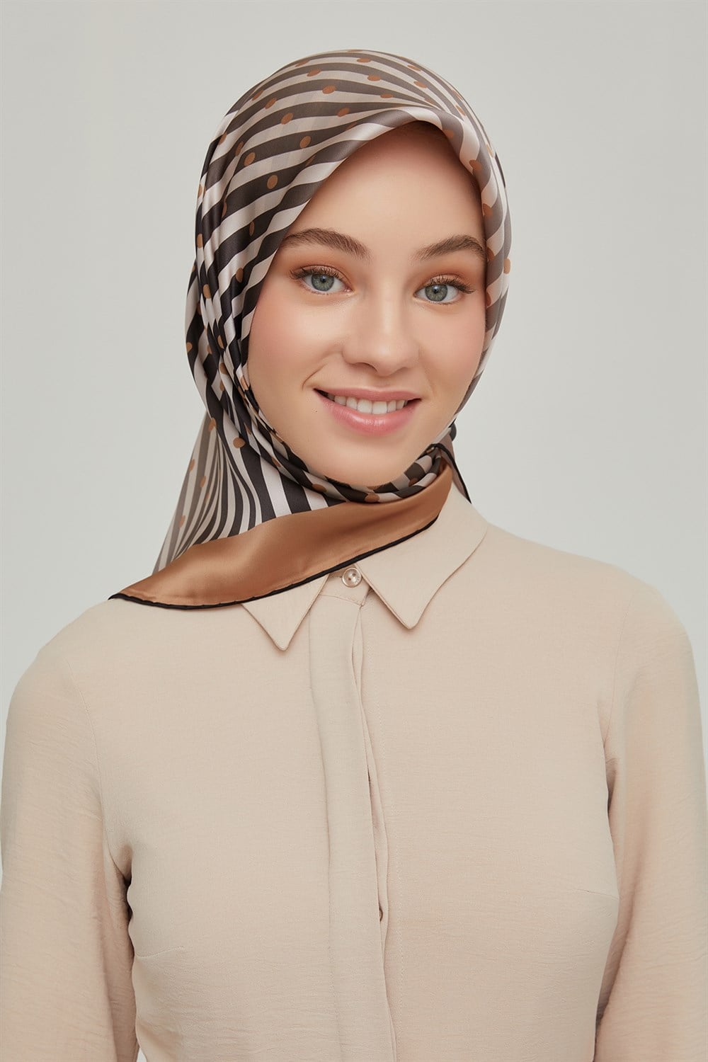 Armine Silk Scarf 2021/2022 Fall-Winter - 8606D-01 - Satin