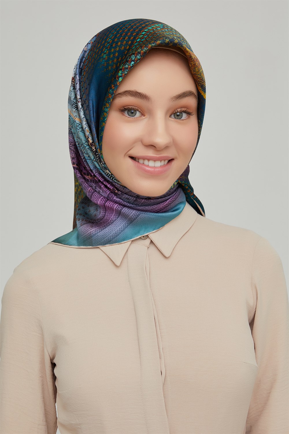 Armine İpek Eşarp 2021/2022 Sonbahar Kış - 8602D-31 - Sura
