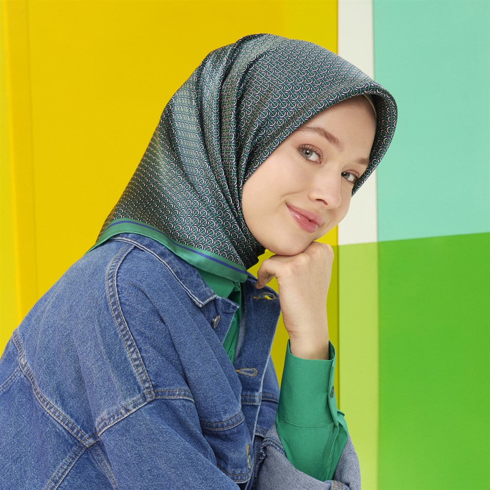 Armine İpek Eşarp 2022 İlkbahar-Yaz - 8733D-32 - Sura