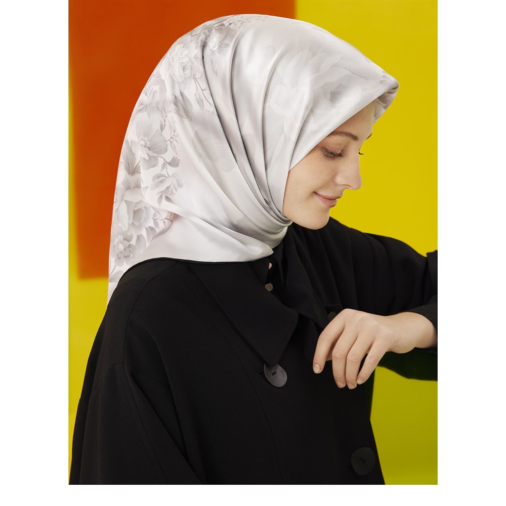 Armine İpek Eşarp 2022 İlkbahar-Yaz - 8753D-31 - Sura