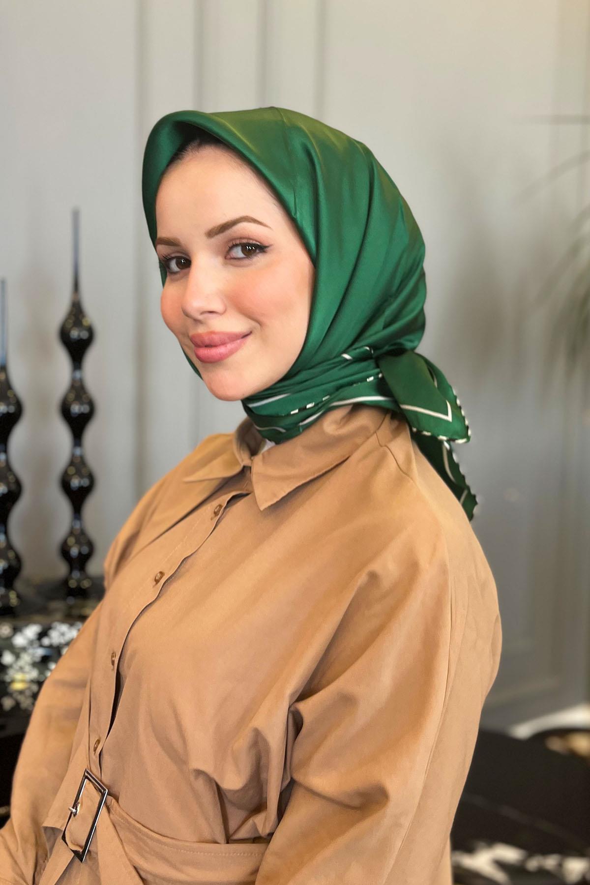 Armine İpek Eşarp 2023 İlkbahar-Yaz - 8966D-54 - Sura