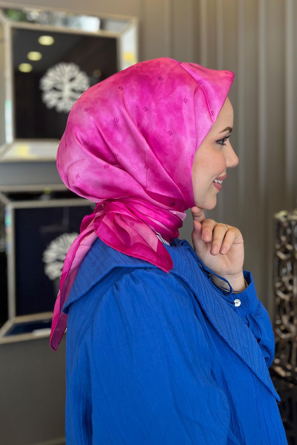 Armine İpek Eşarp 2023 İlkbahar-Yaz - 8933D-01 - Sura
