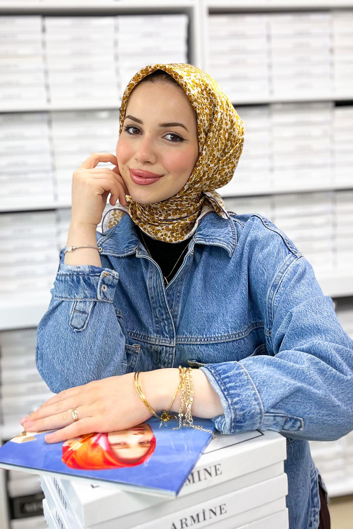 Armine İpek Eşarp 2023 İlkbahar-Yaz - 8947D-02 - Sura