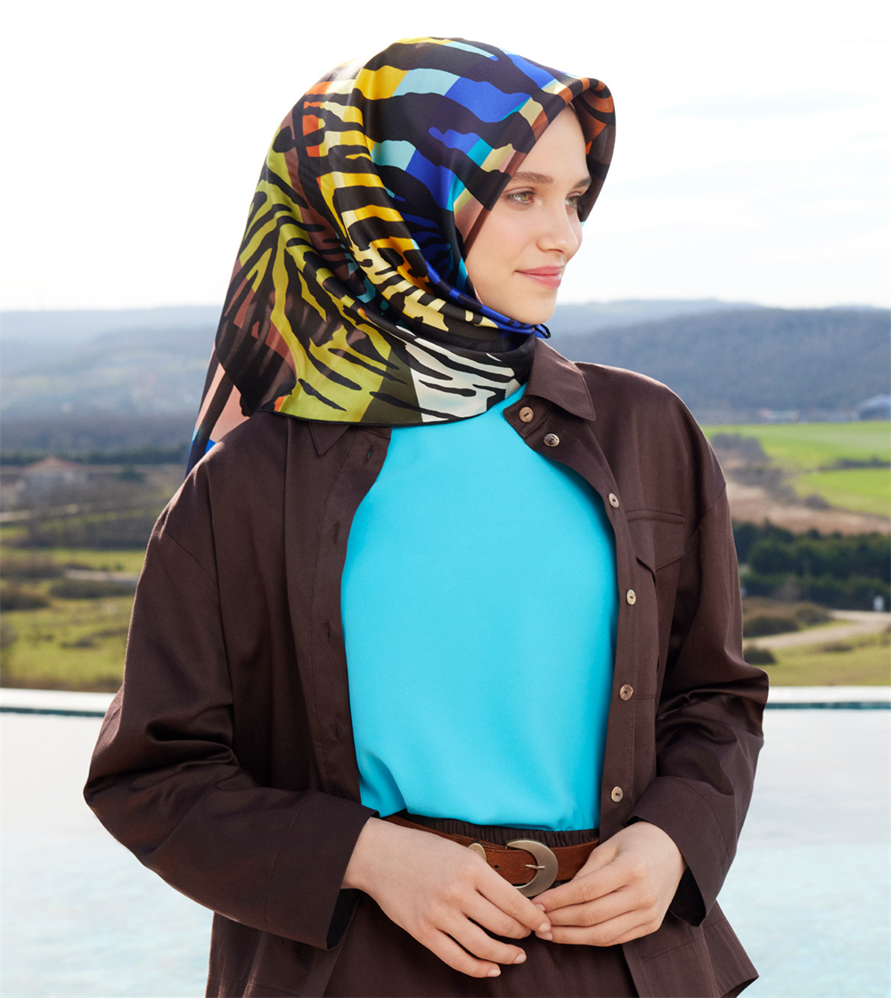 Armine İpek Eşarp 2023 İlkbahar-Yaz - 8950D-09 - Sura