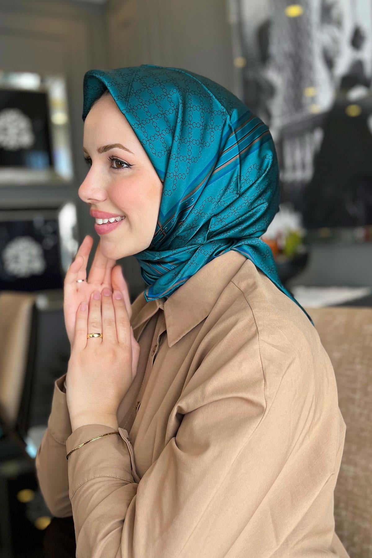 Armine İpek Eşarp 2023/2024 Sonbahar Kış - 9054D-05 - Tivil
