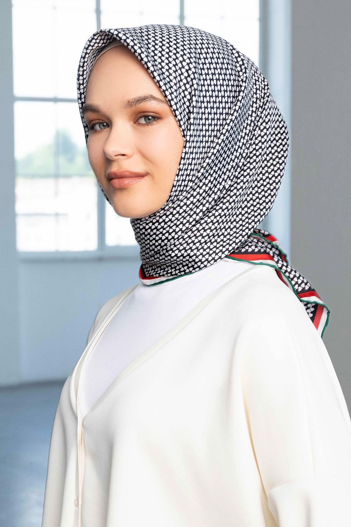 Armine İpek Eşarp 2024/2025 Sonbahar Kış - 9243D-80 - Tivil - Minik Kalpler Modeli