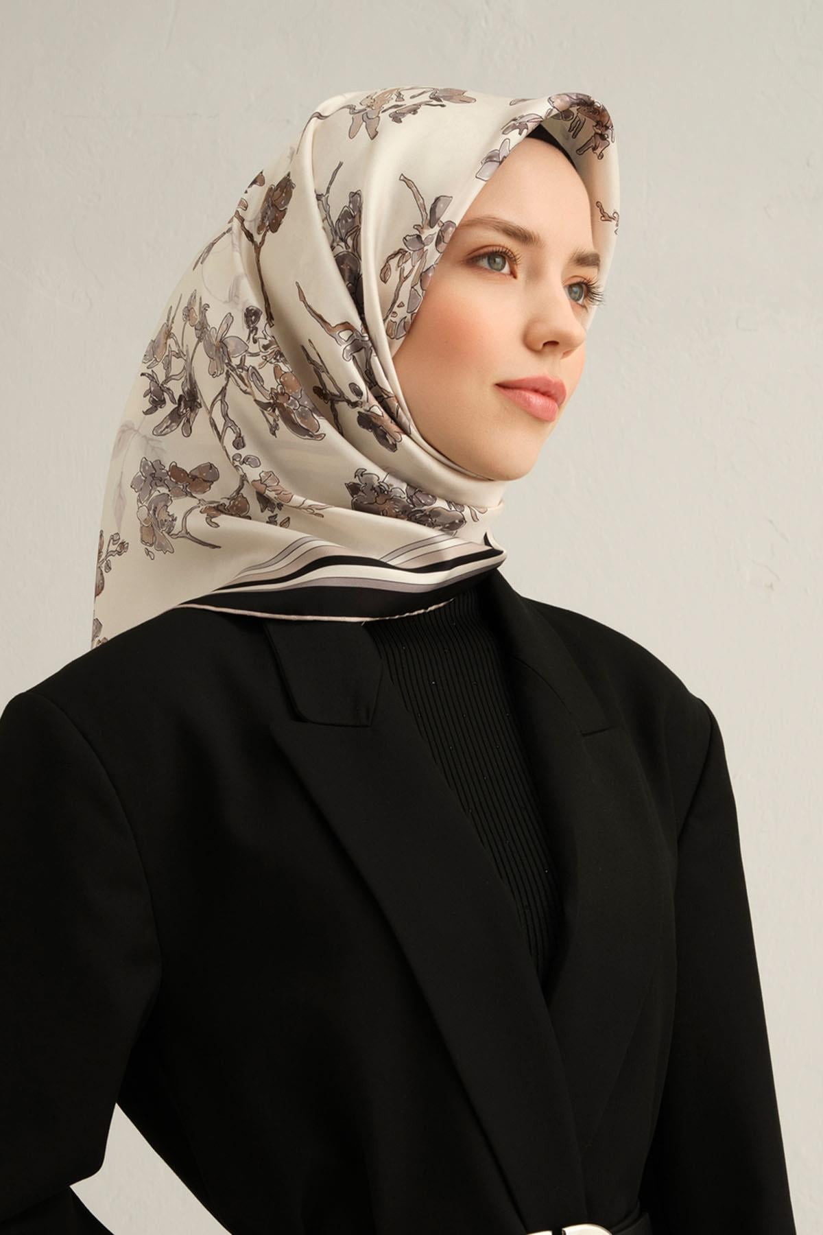 Armine İpek Eşarp 2025 İlkbahar-Yaz - 9316D-85 - Tivil