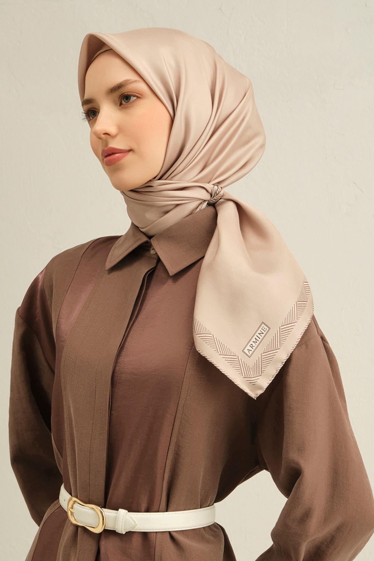 Armine İpek Eşarp 2025 İlkbahar-Yaz - 9357D-03 - Tivil