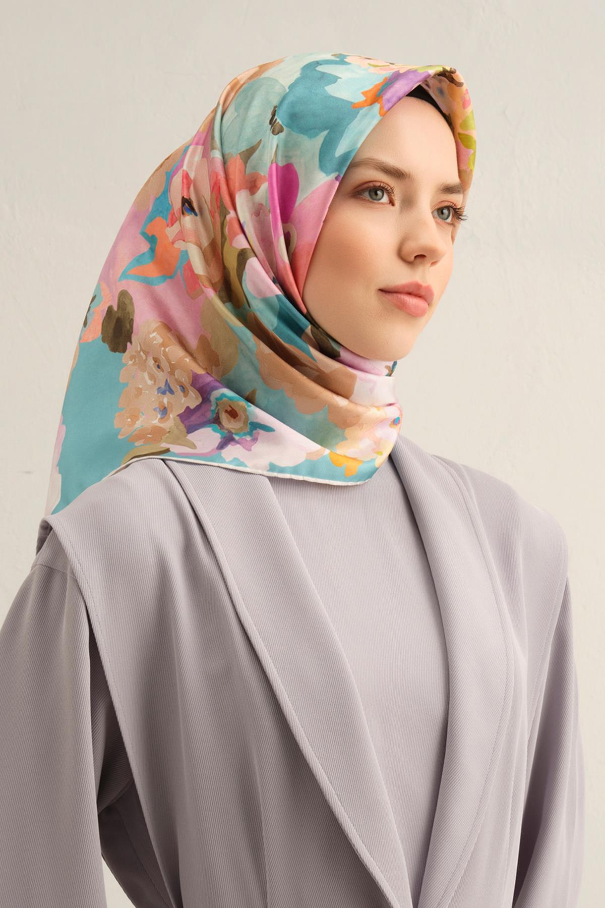 Armine İpek Eşarp 2025 İlkbahar-Yaz - 9334D-34 - Sura