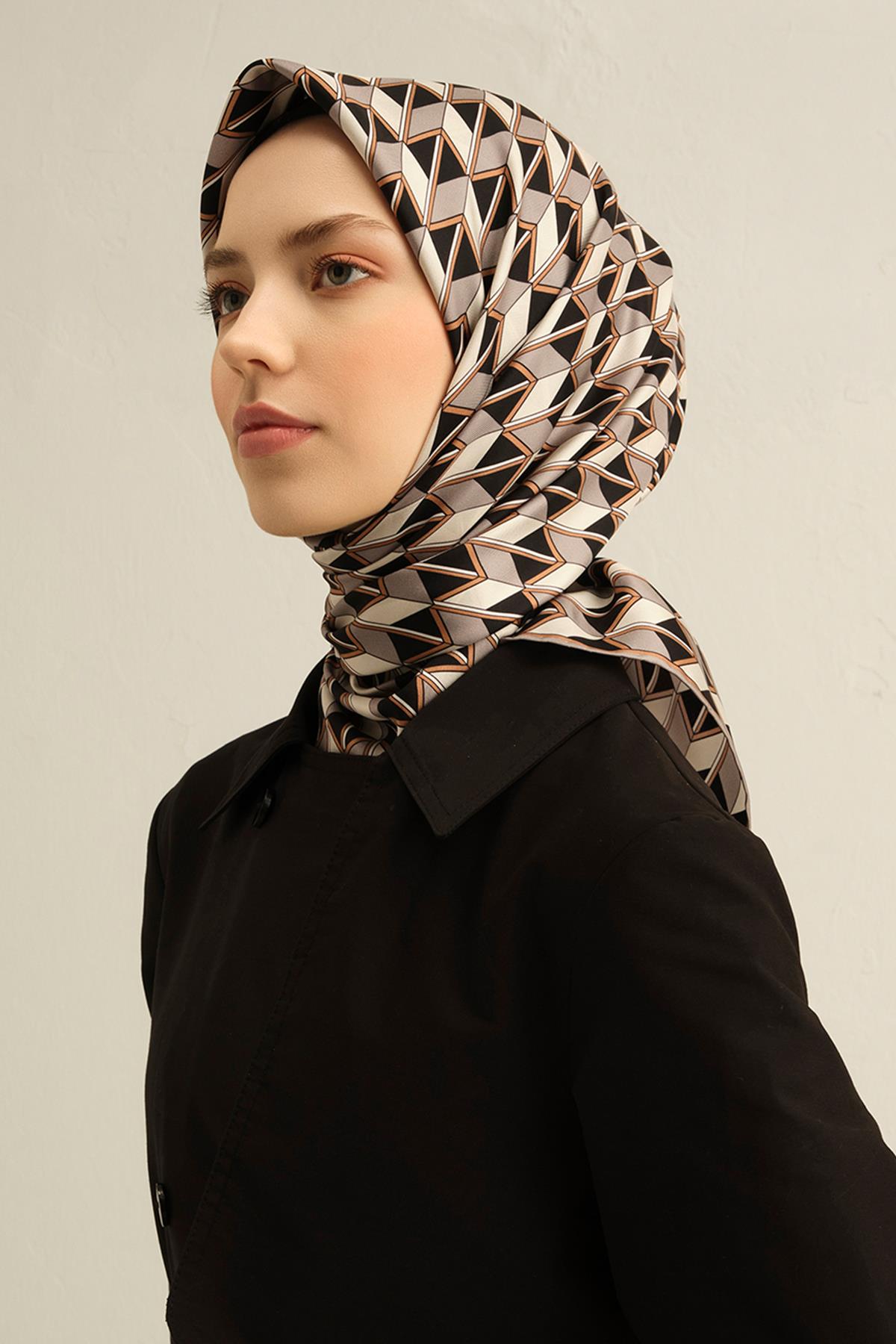 Armine İpek Eşarp 2025 İlkbahar-Yaz - 9309D-04 - Tivil