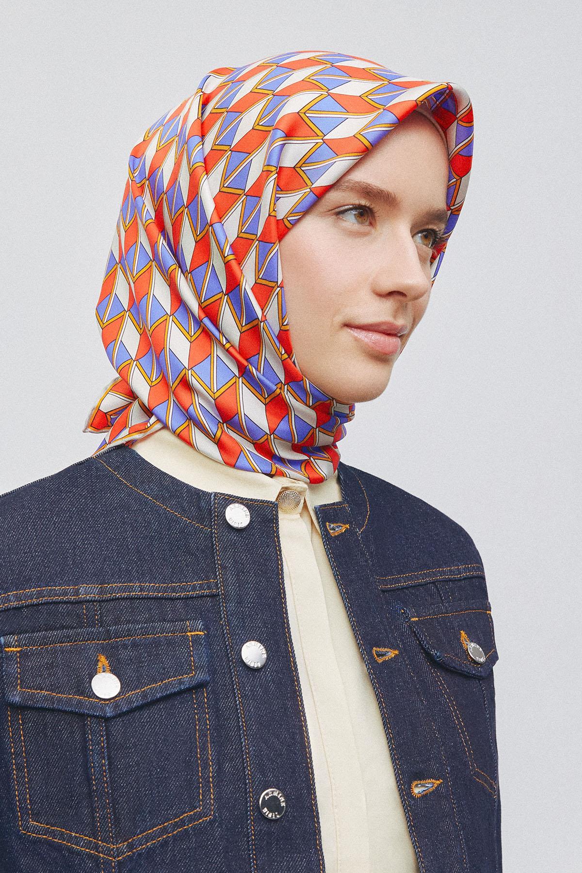 Armine İpek Eşarp 2025 İlkbahar-Yaz - 9309D-01 - Tivil
