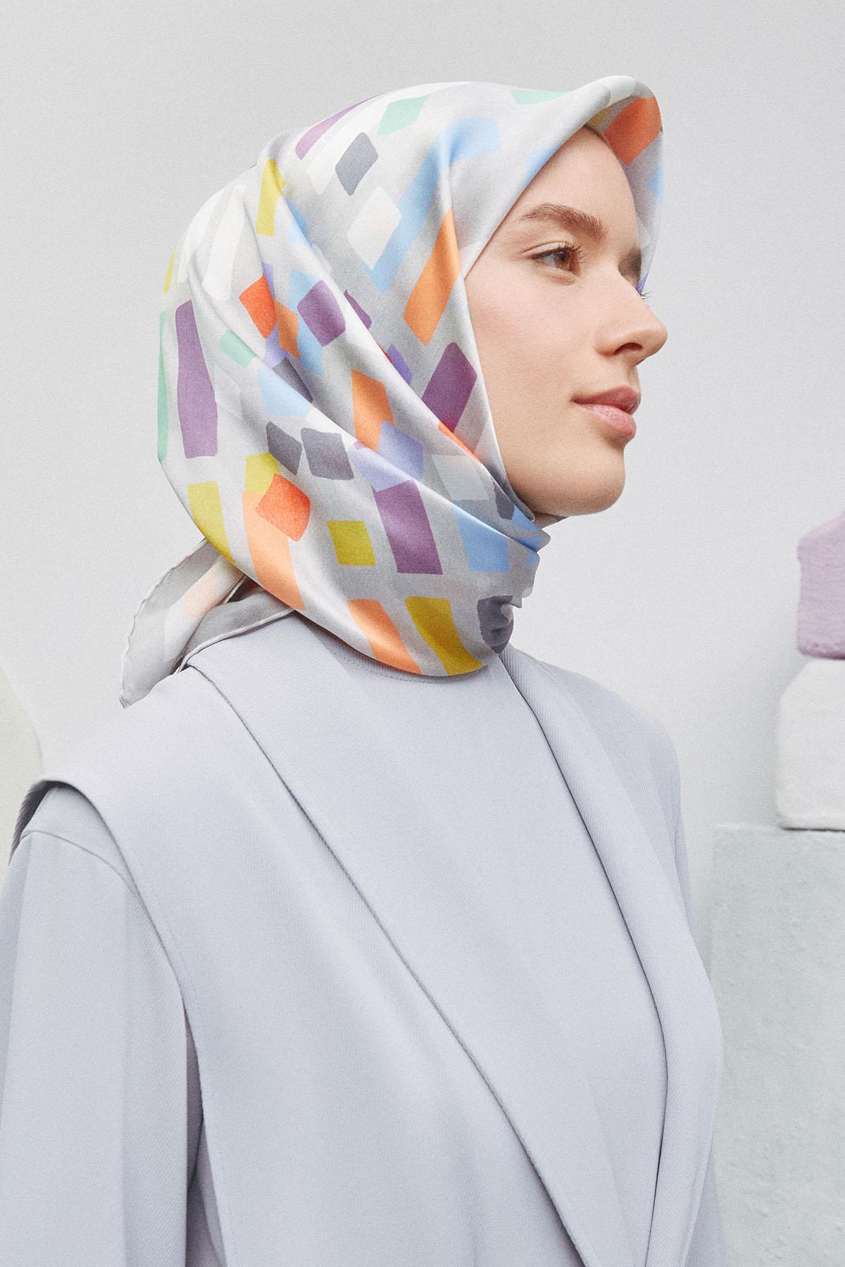 Armine İpek Eşarp 2025 İlkbahar-Yaz - 9341D-06 - Sura