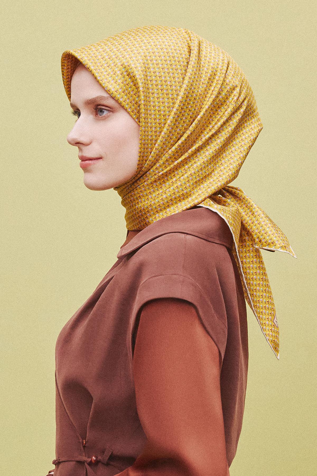 Armine İpek Eşarp 2025 İlkbahar-Yaz - 9307D-35 - Tivil