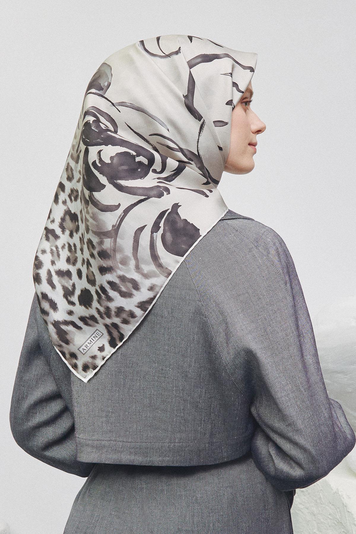 Armine İpek Eşarp 2025 İlkbahar-Yaz - 9355D-01 - Sura